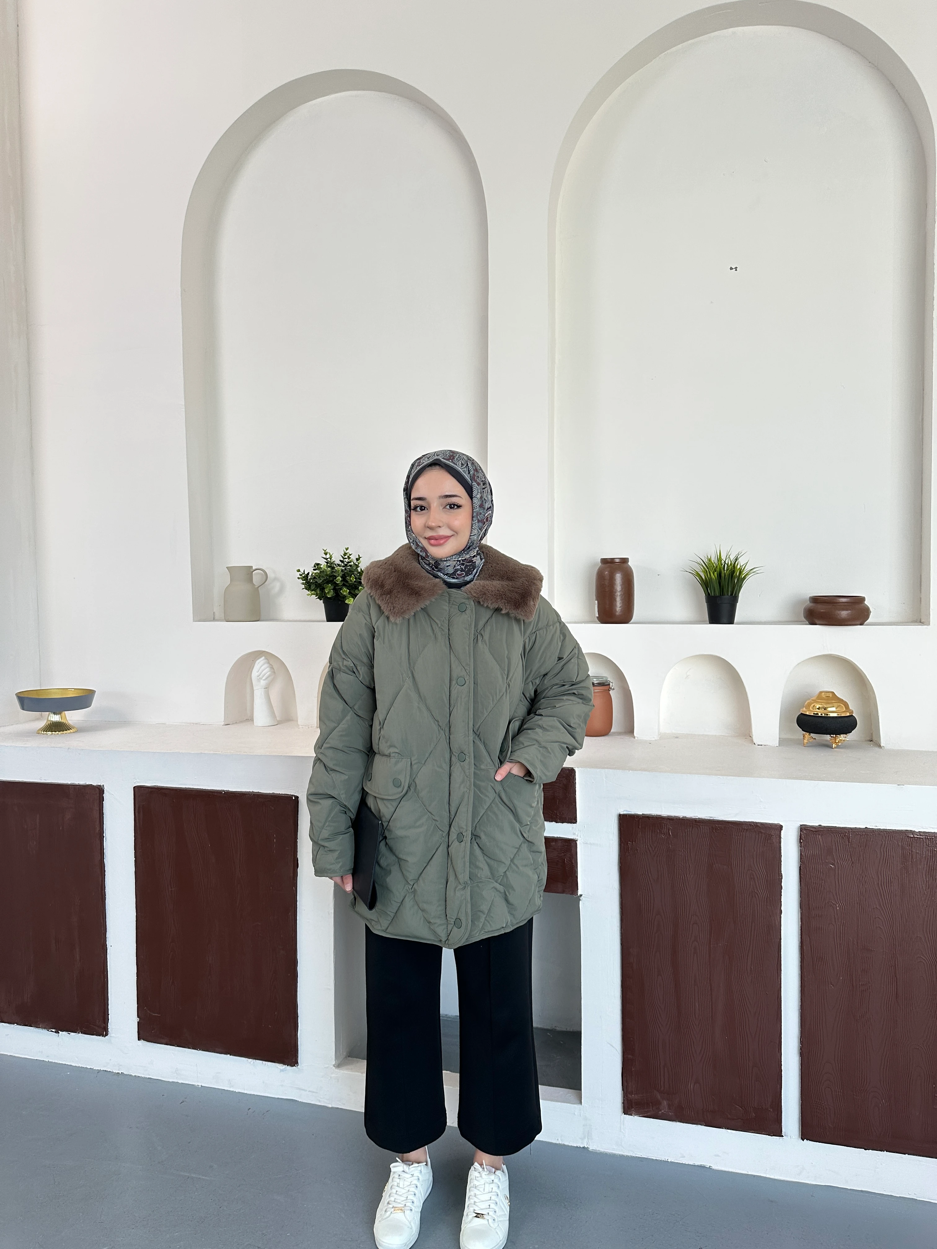 CASUAL MONT - Çağla