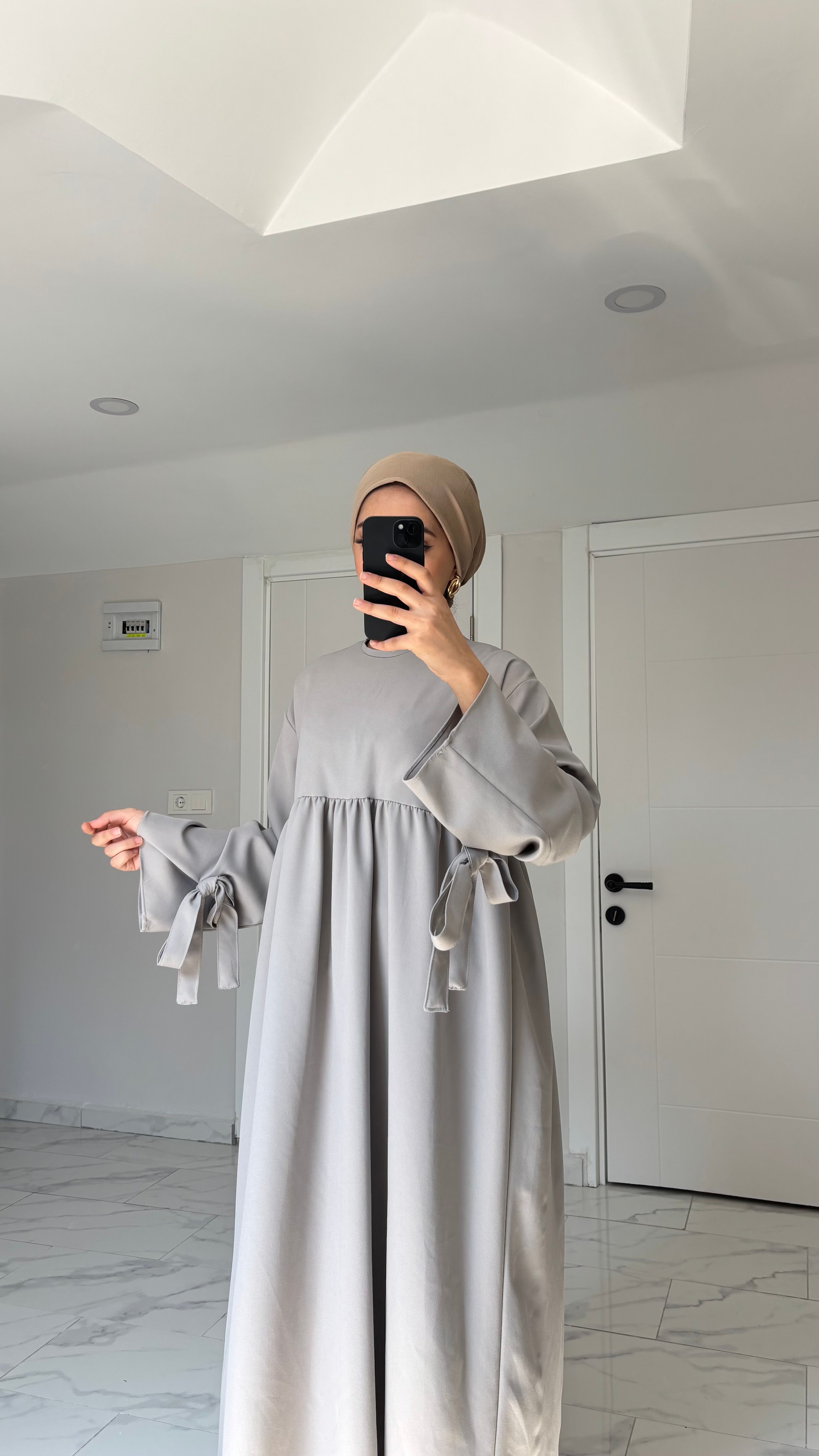 Raha Elbise - Gri