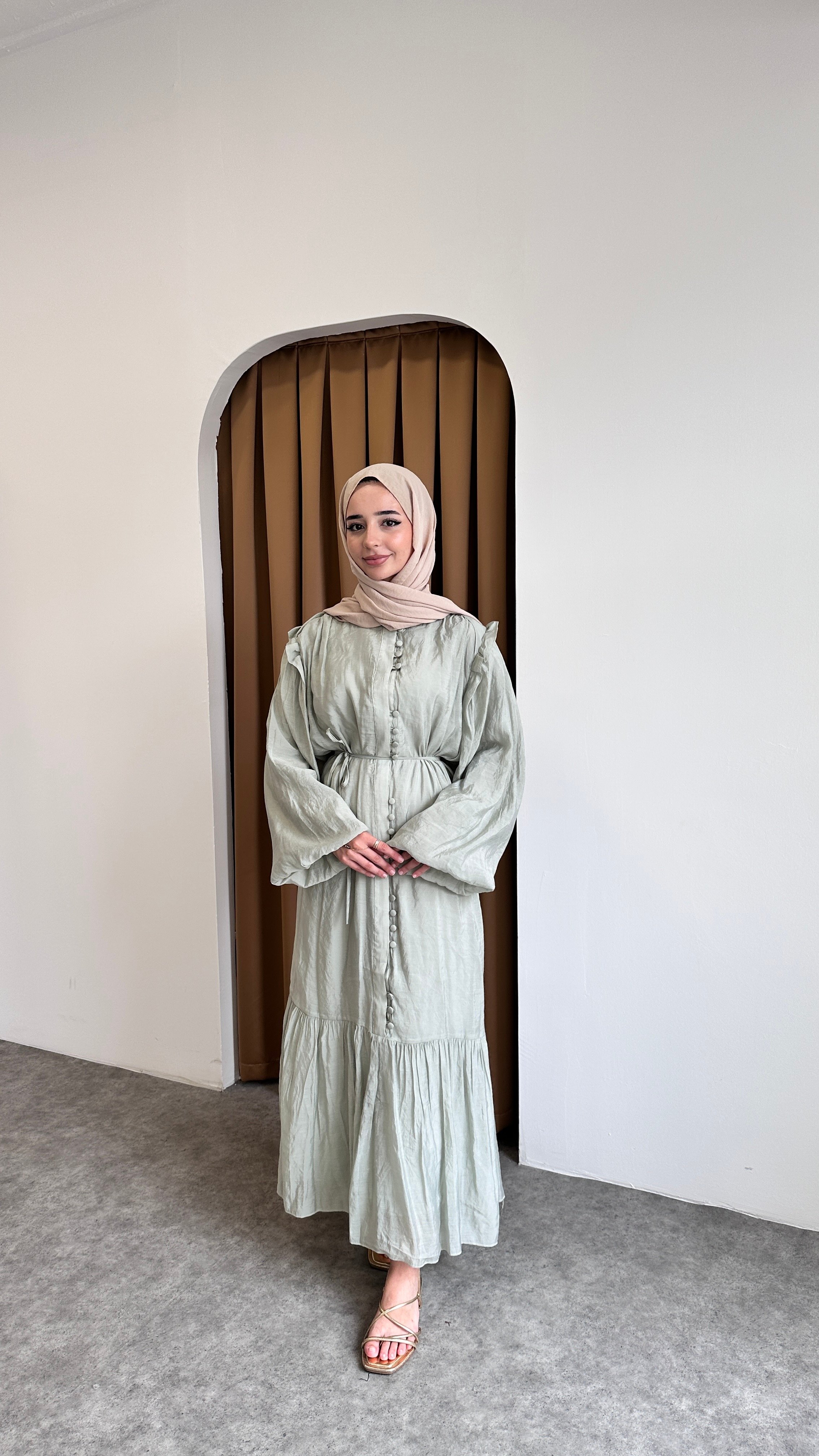 Volanlı Düğme Elbise - Yeşil