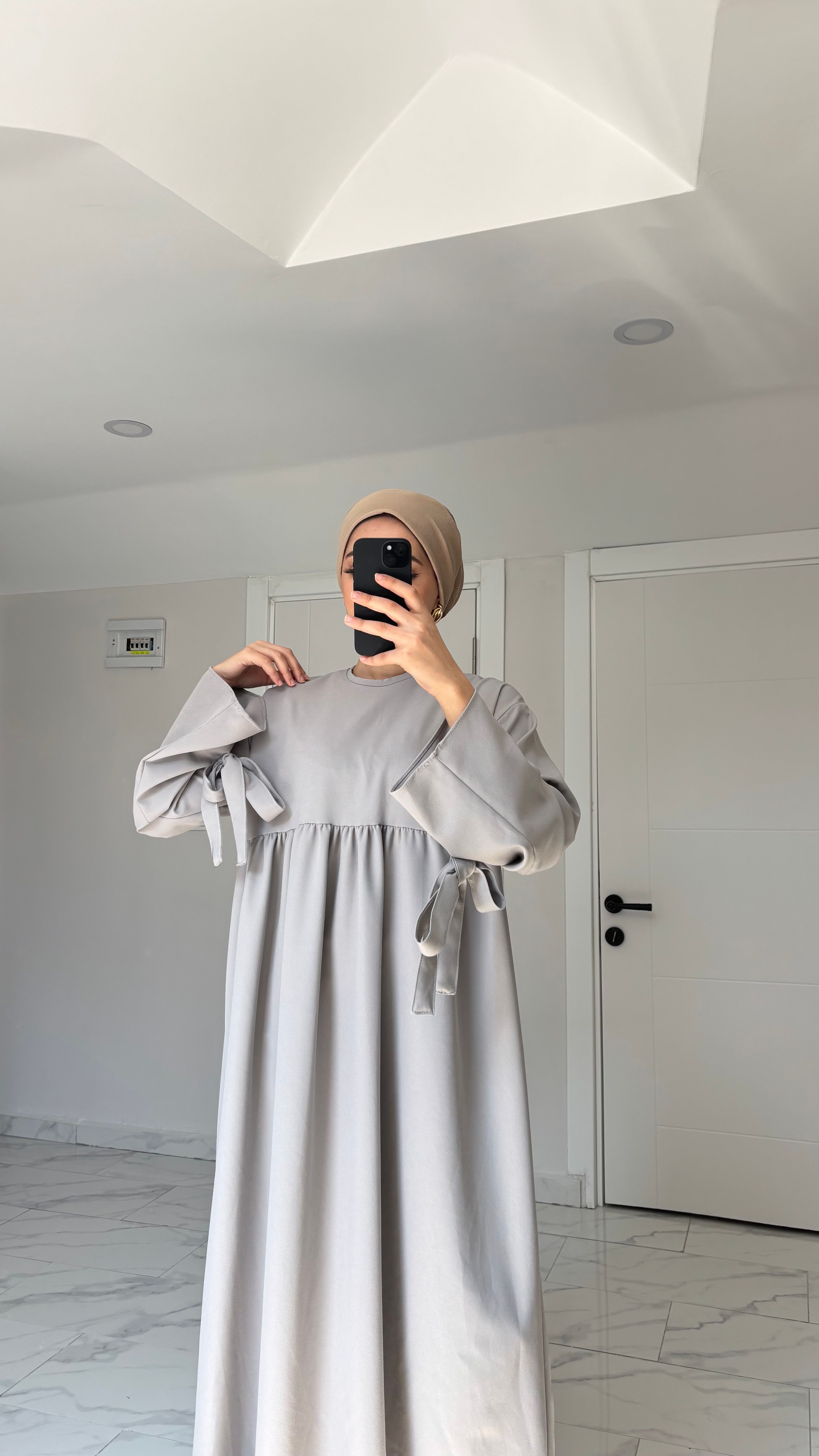 Raha Elbise - Gri
