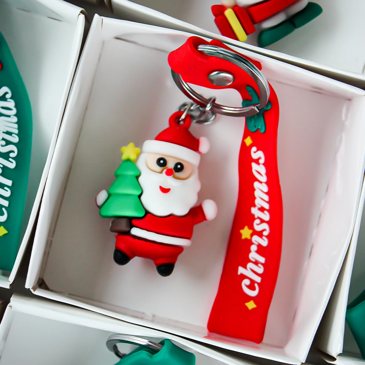 Noel Temalı Hediye Kutulu Anahtarlık