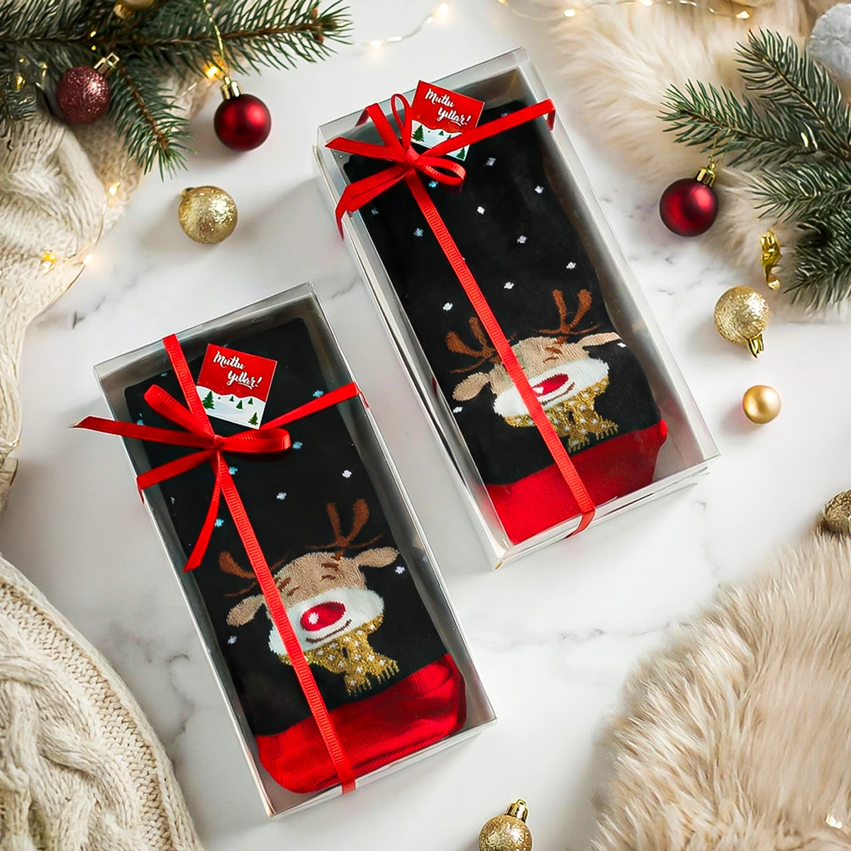 Hediye Kutulu Yılbaşı Temalı Çorap Modelleri - Kadın Çorabı - Model 1