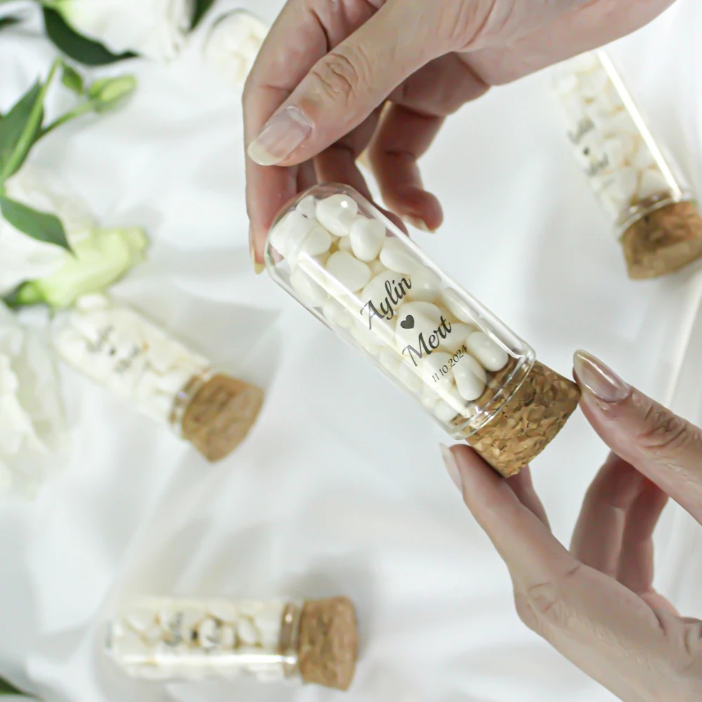 Nikah Şekeri - Cam Fanus Minik Kalp Şekerli