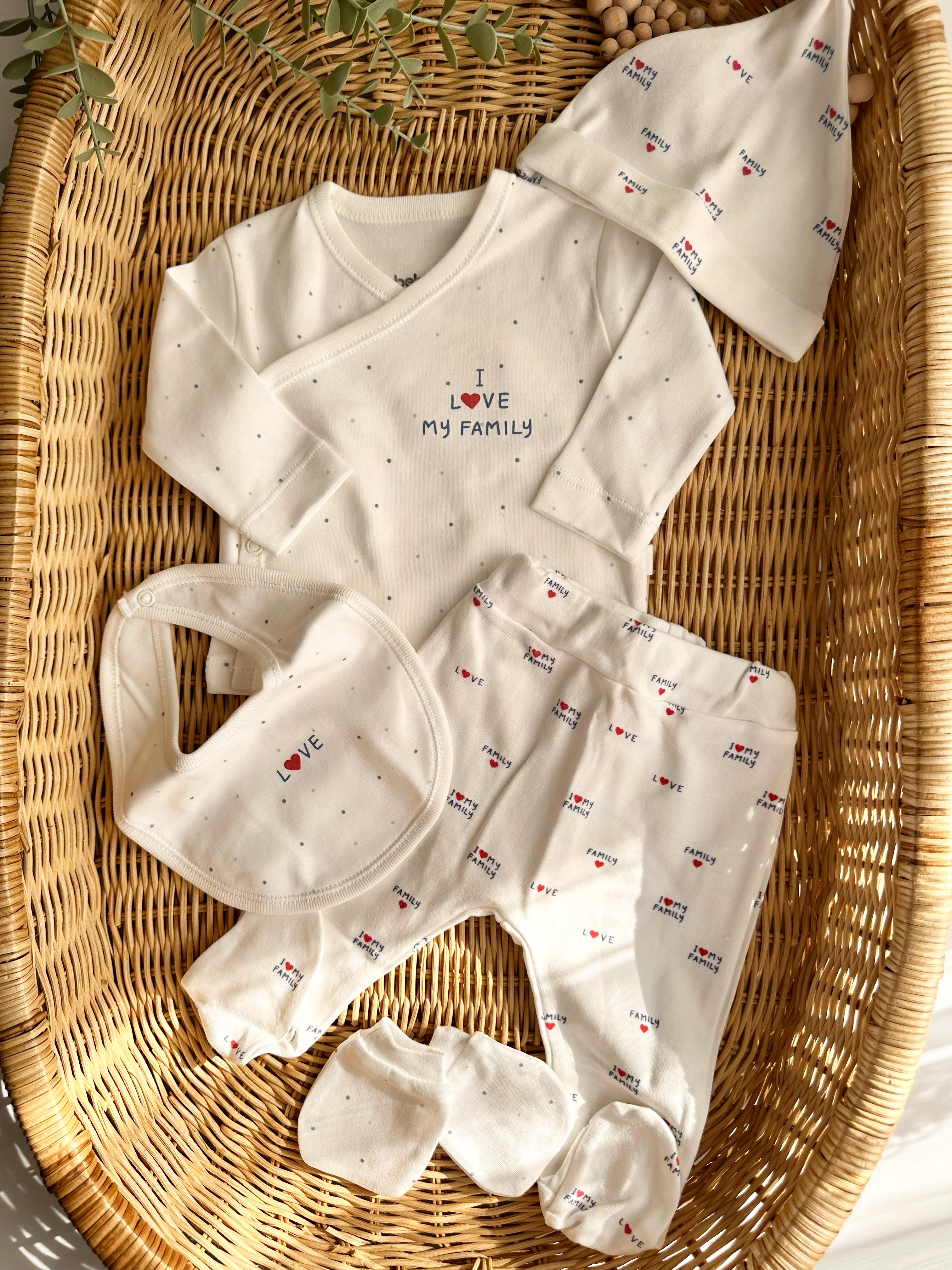 Moon Baby Organik Pamuk Kumaşlı Unısex I Love My Famıly 5li Hastane Çıkış Seti