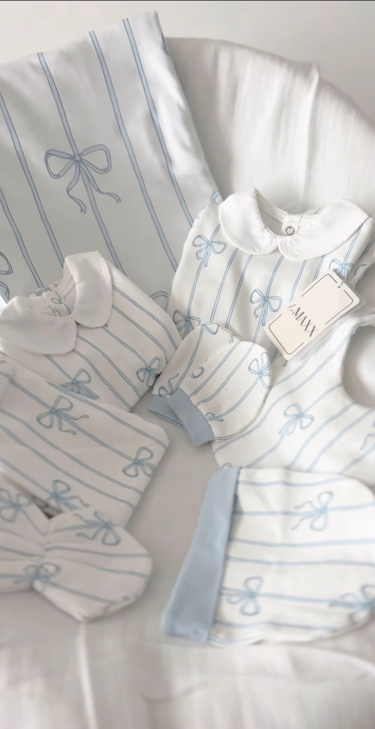 MOONASELF BABY ERKEK  0-3 AY FİYONKLU ÇİZGİLİ KUTULU SET