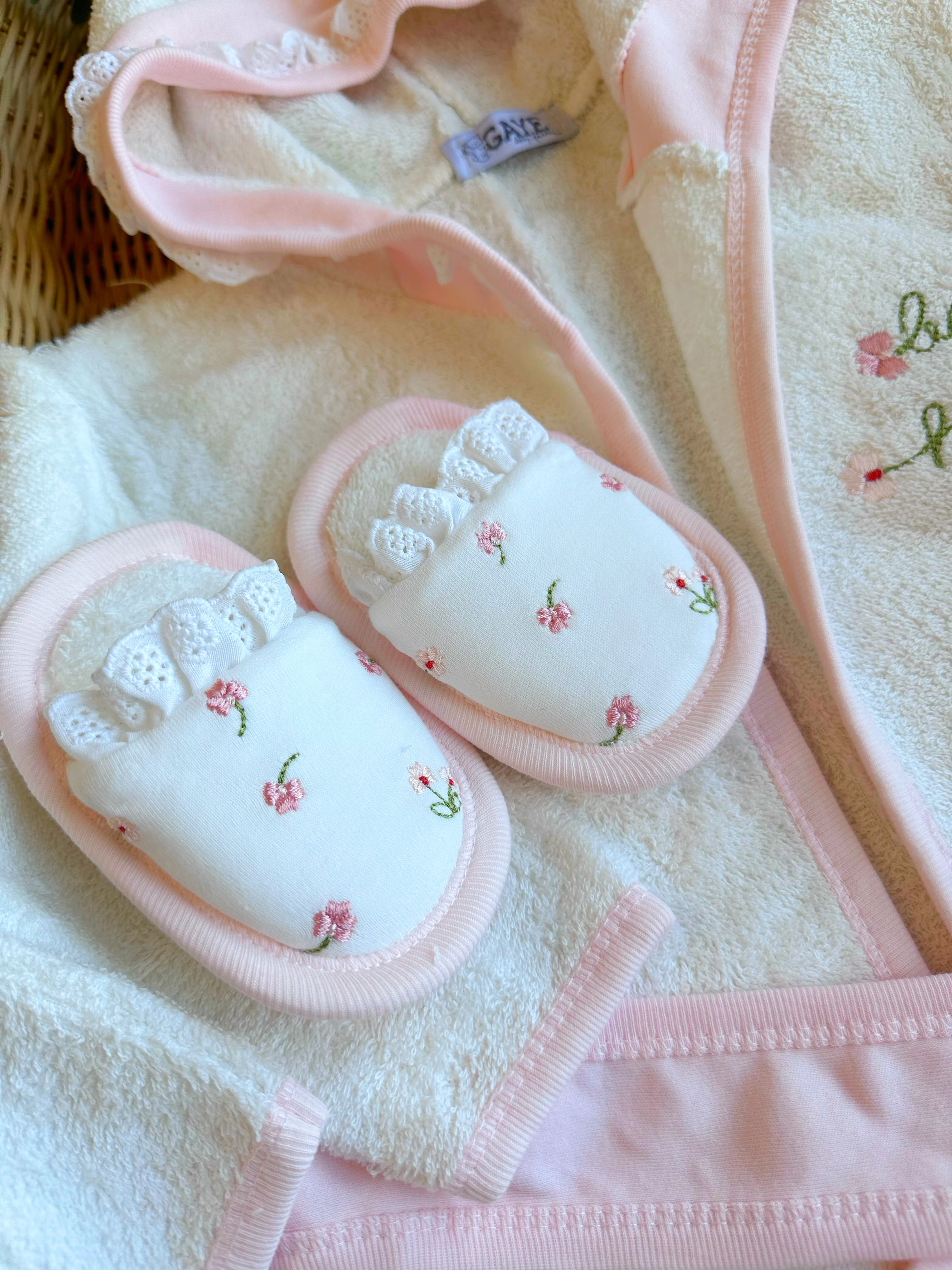 Moonlovers %100 Organik Pamuk Kumaşlı OEKO-TEX Sertifikalı 4 Parça Bornoz Set