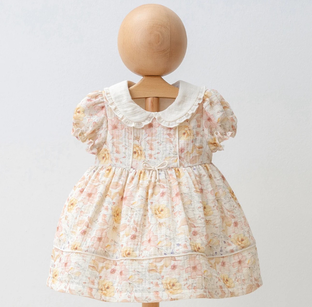 Moonaself Baby Kız Bebek Çiçek Detaylı Müslin Elbise