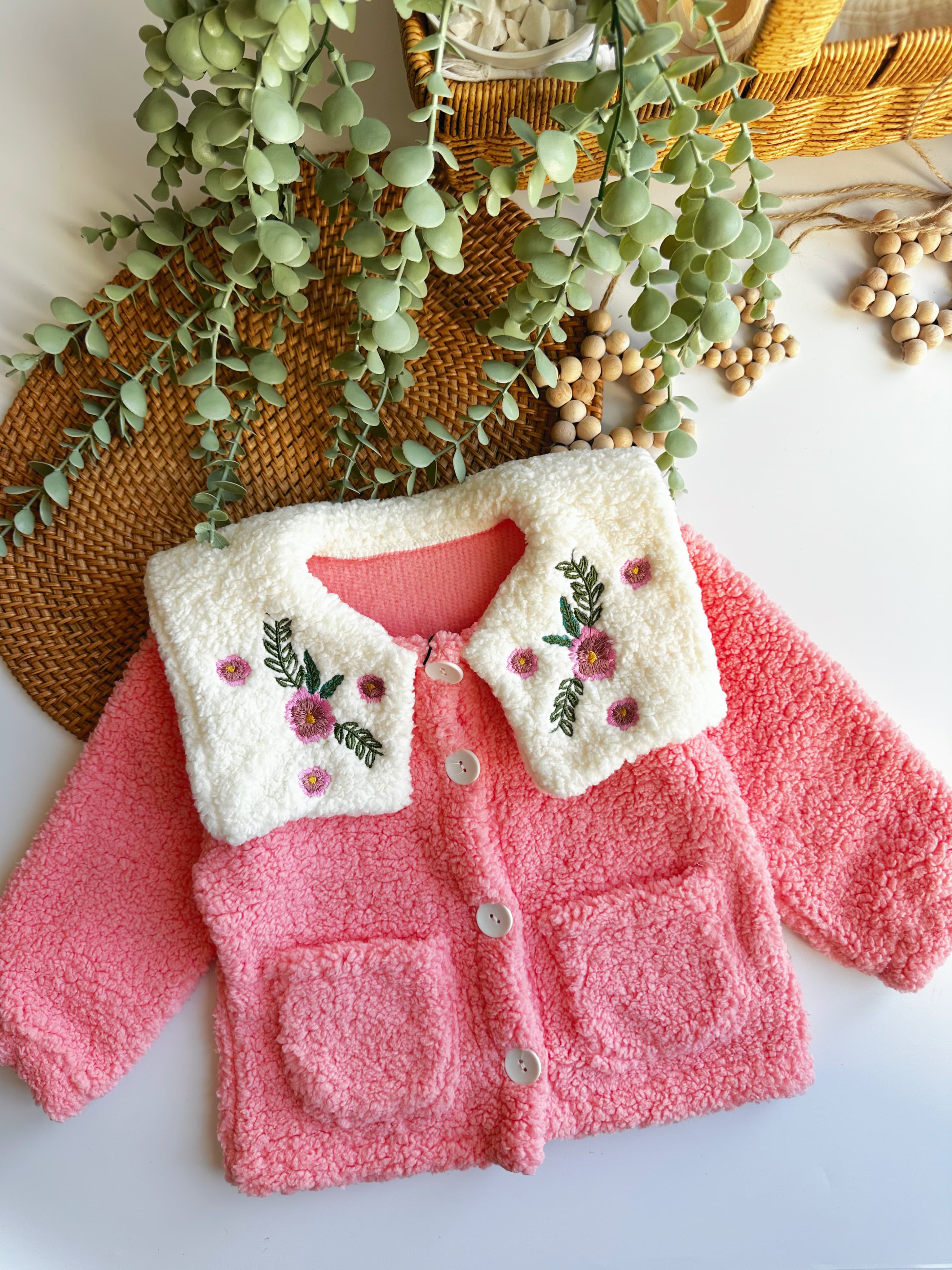 Moonaself Baby Kız Bebek Nakış Yakalı Peluş Hırka