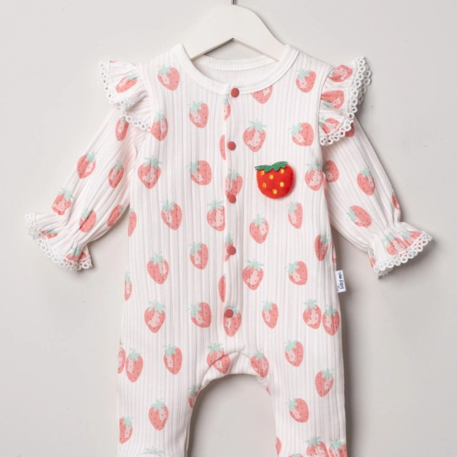 Moon Baby Organik Pamuk Kumaşlı Çilek Desenli Patikli Tulum