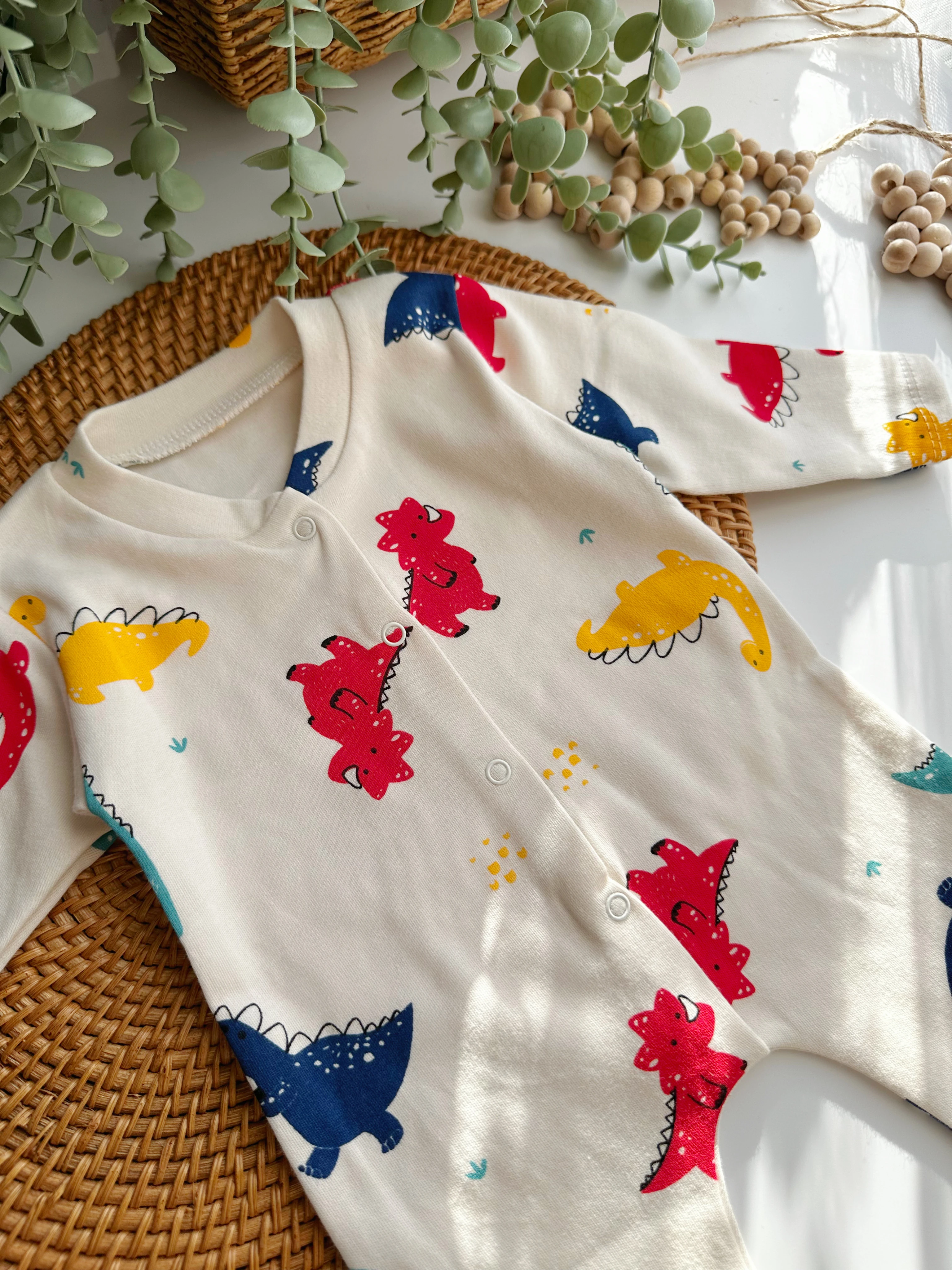 DİNAZOR DESENLİ BEBEK TULUM