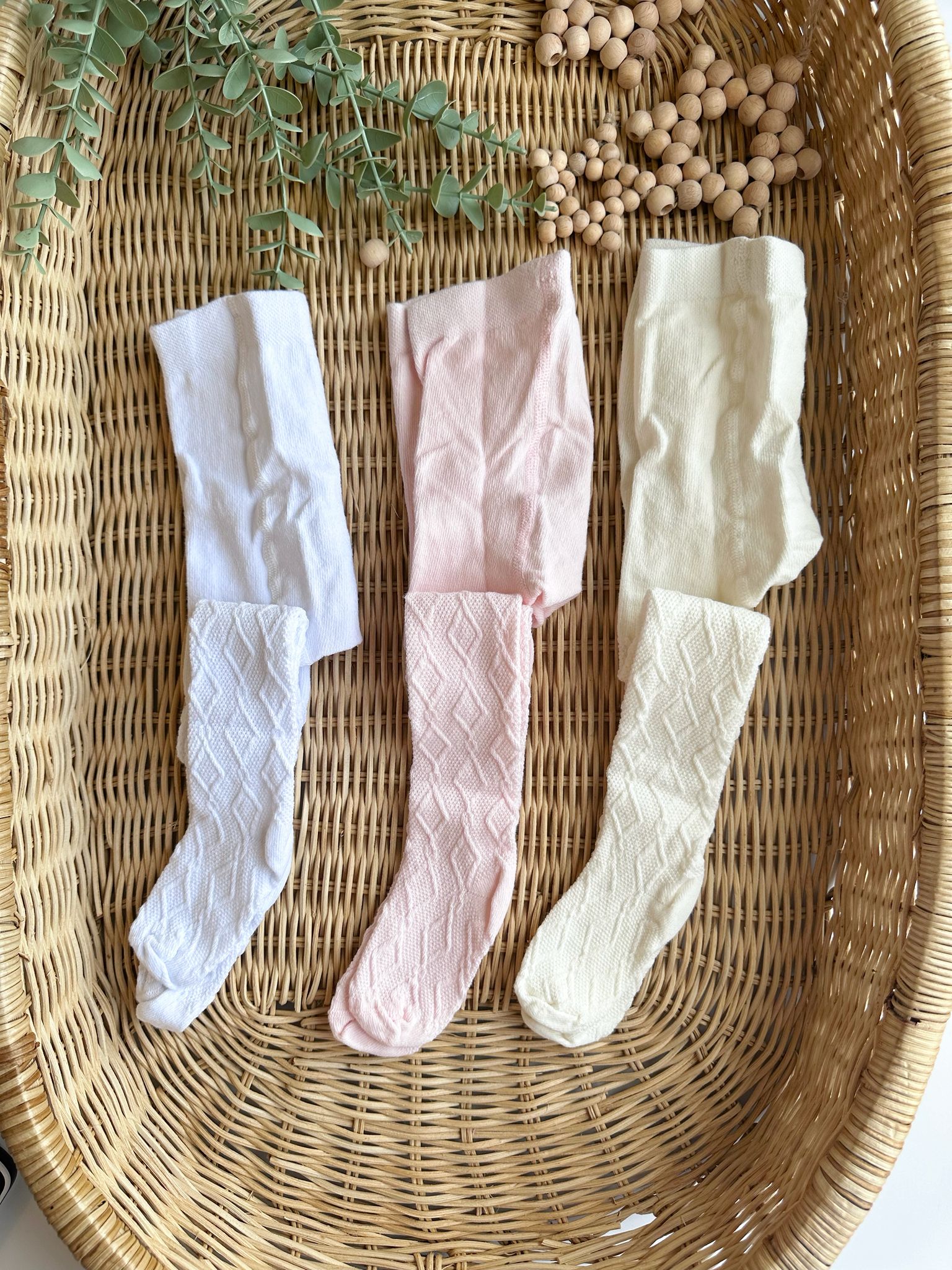 Kız Bebek Desenli Külotlu Çorap