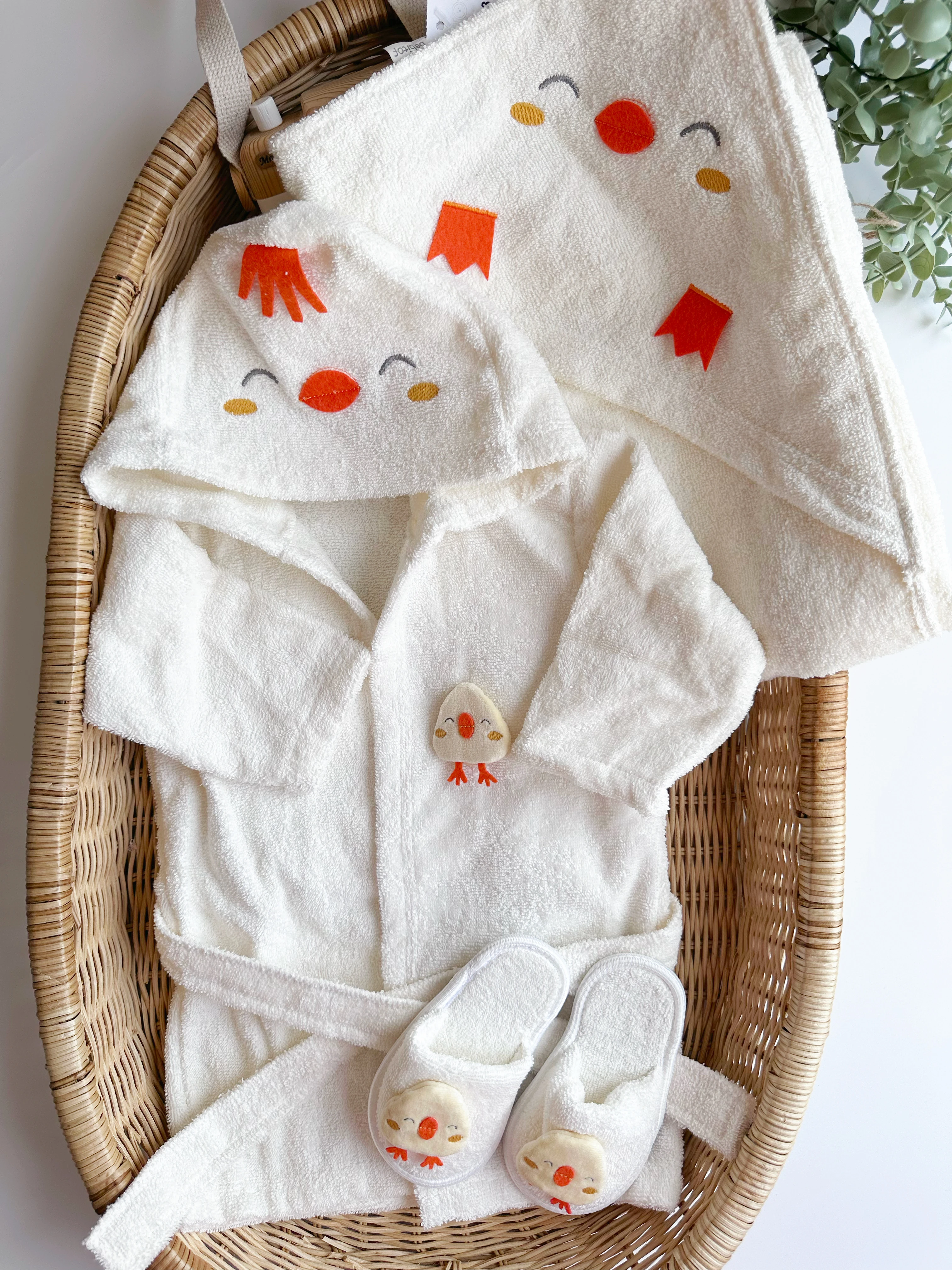 Moon Baby  %100 Organik Pamuk Kumaşlı Civciv Desen 3 Parça Bornoz Set