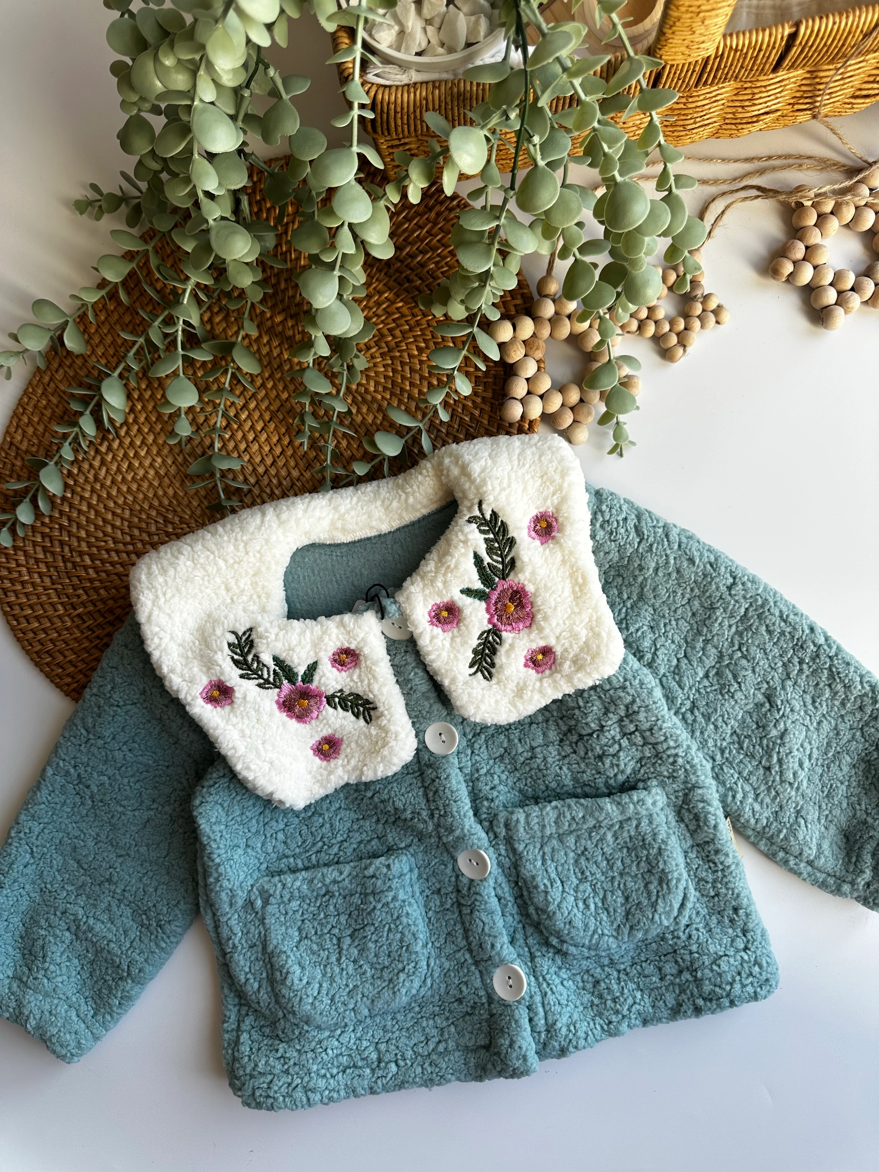 Moonaself Baby Kız Bebek Nakış Yakalı Peluş Hırka