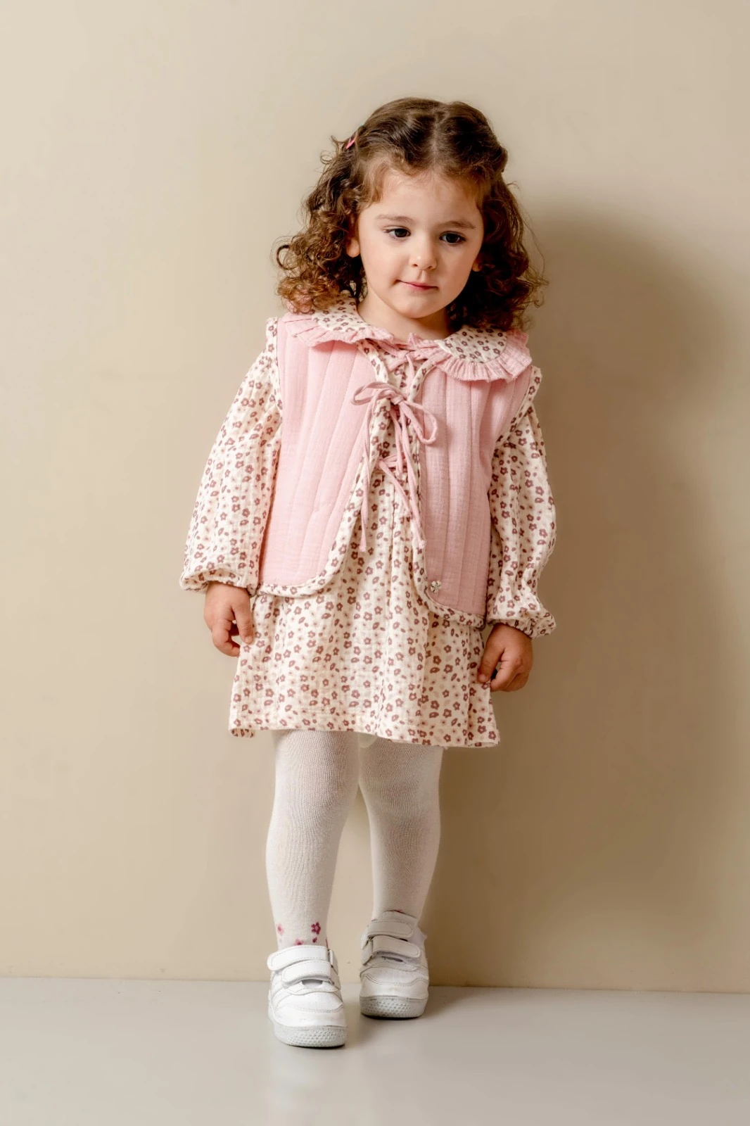 Moon Baby Kapitone Ceketli Çiçek Detaylı Elbise Çorap 3'lü Takım