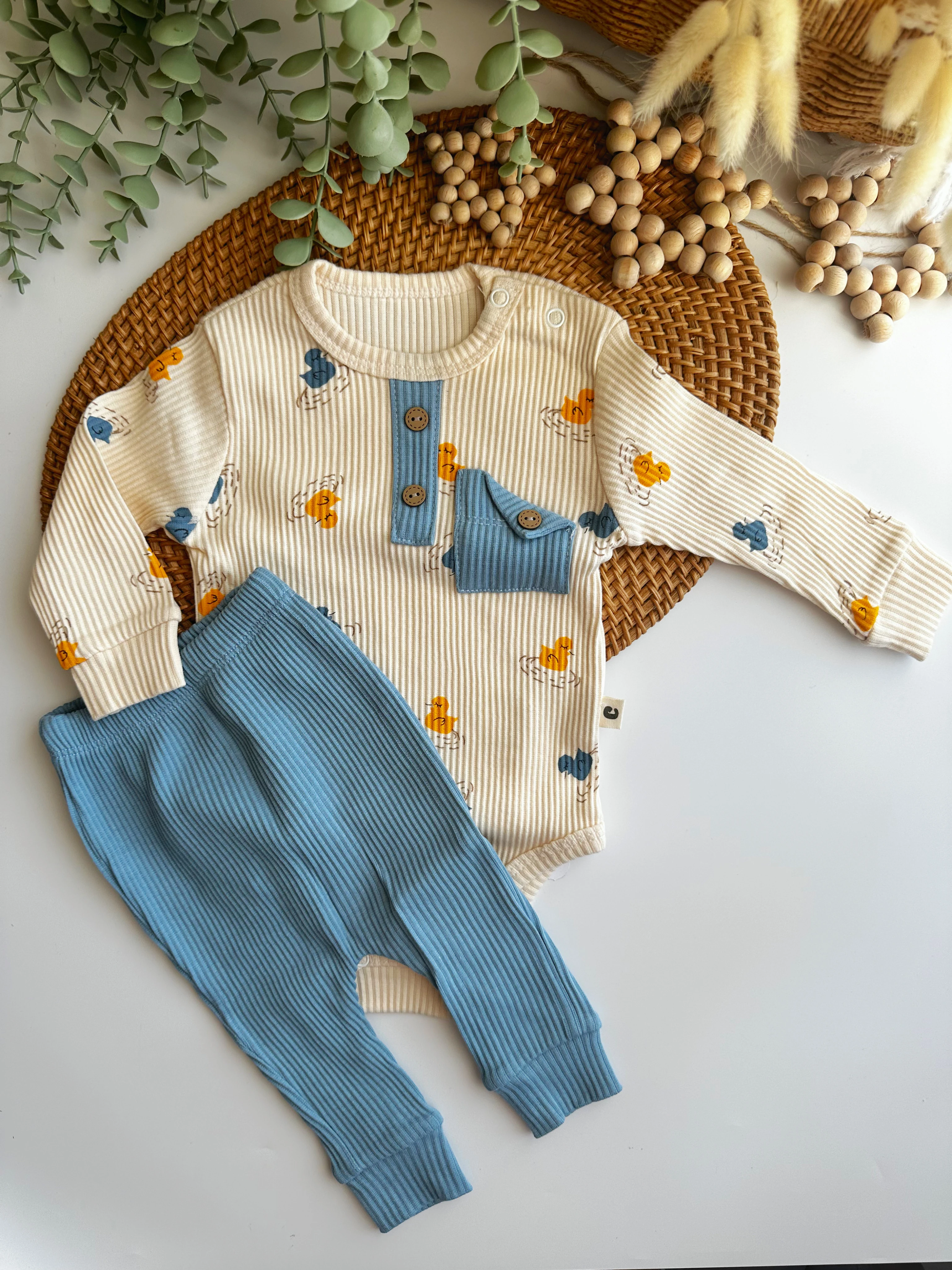 ÖRDEKLİ KATLAMA CEPLİ ÇITÇITLI BADİ