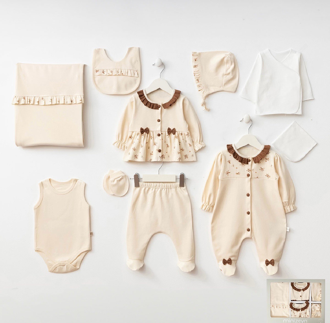 MOONASELF BABY 0-3 AY ÇITIR ÇİÇEKLİ 10LU HASTANE ÇIKIŞ SETİ