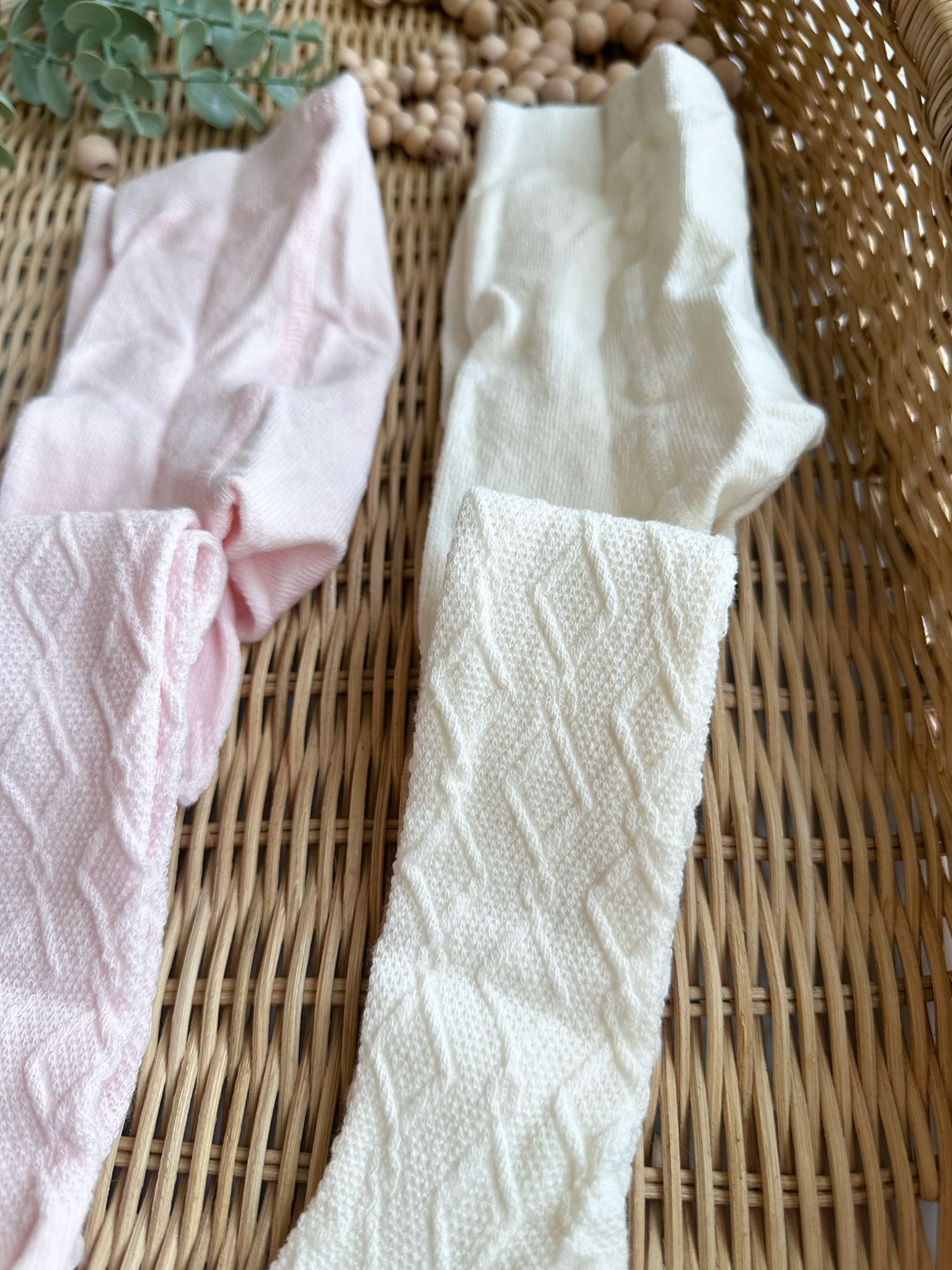 Kız Bebek Desenli Külotlu Çorap