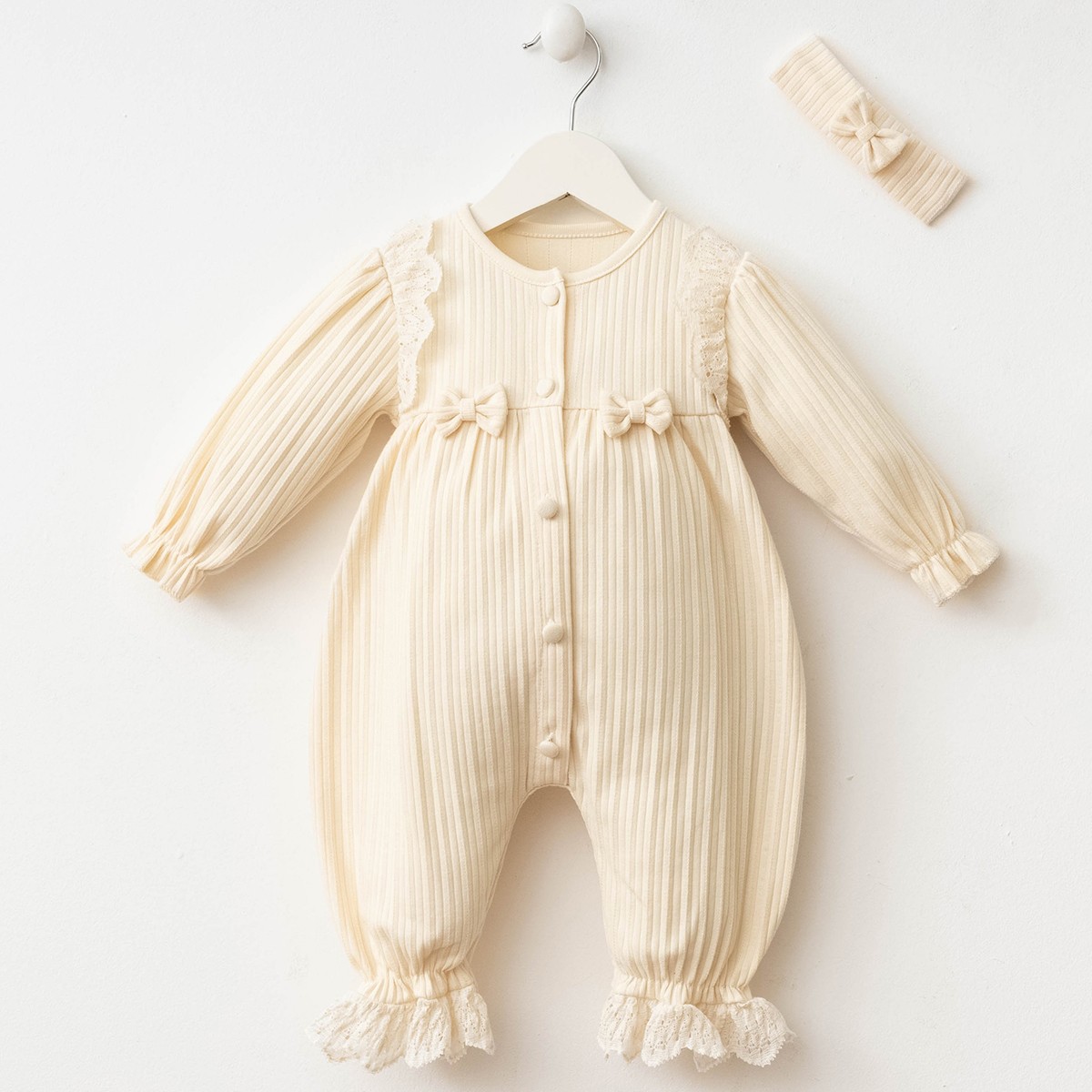 MOONASELF BABY 0-3/ 3-6/ 6-9 AY PAÇA DANTEL DETAYLI TULUM