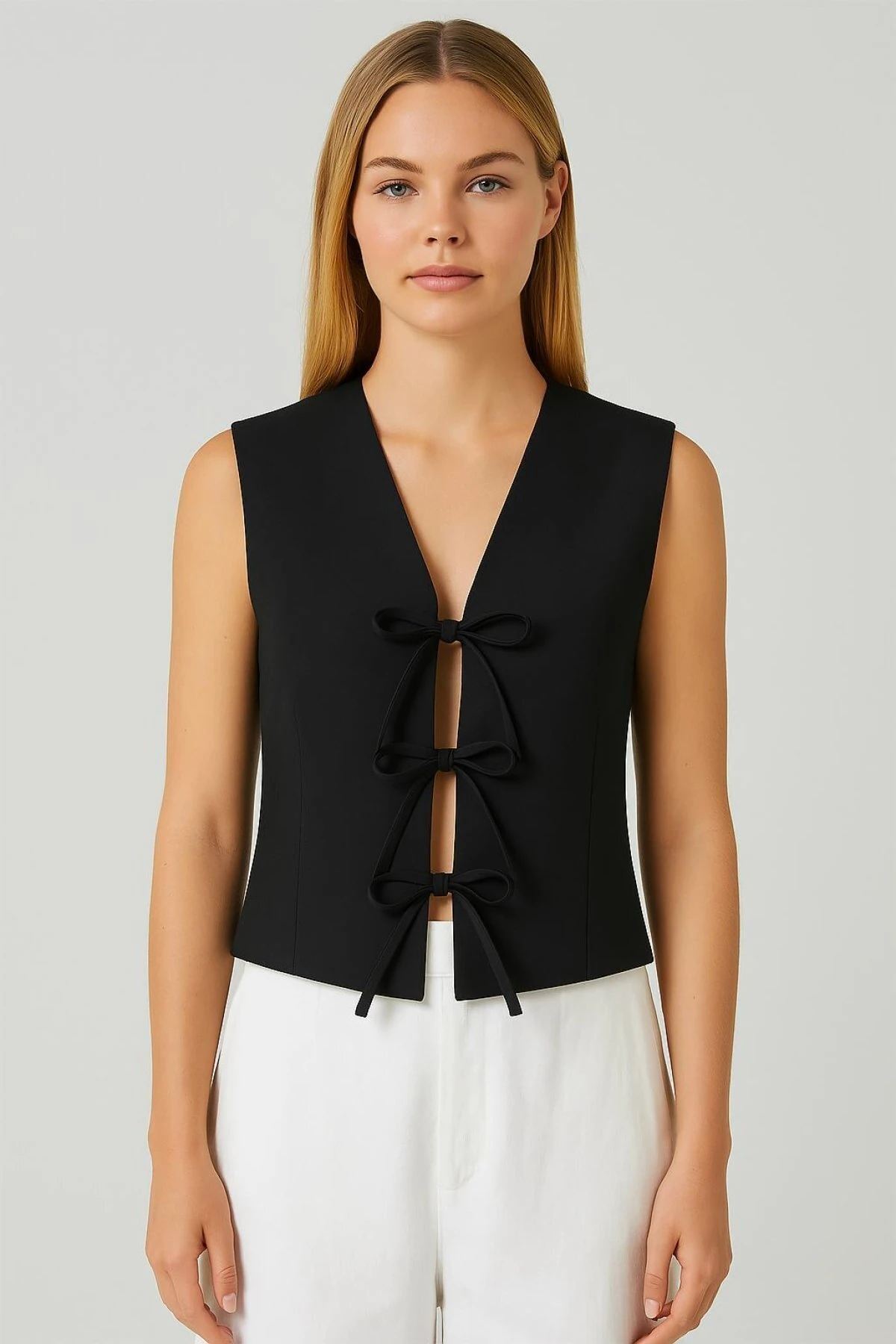 Önden Bağcıklı Keten Görünümlü Siyah Pamuk Yelek