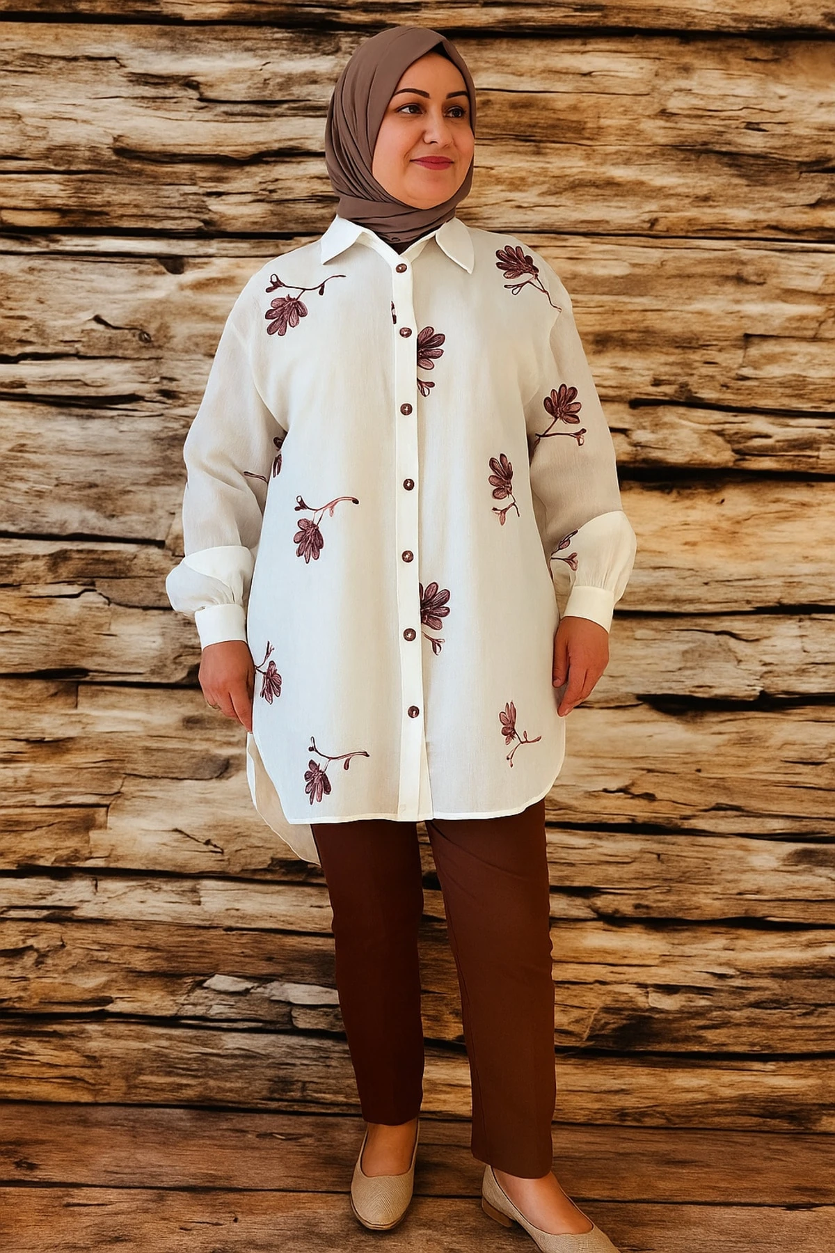 Süzeneli Çiçek İşlemeli Pamuk Gömlek