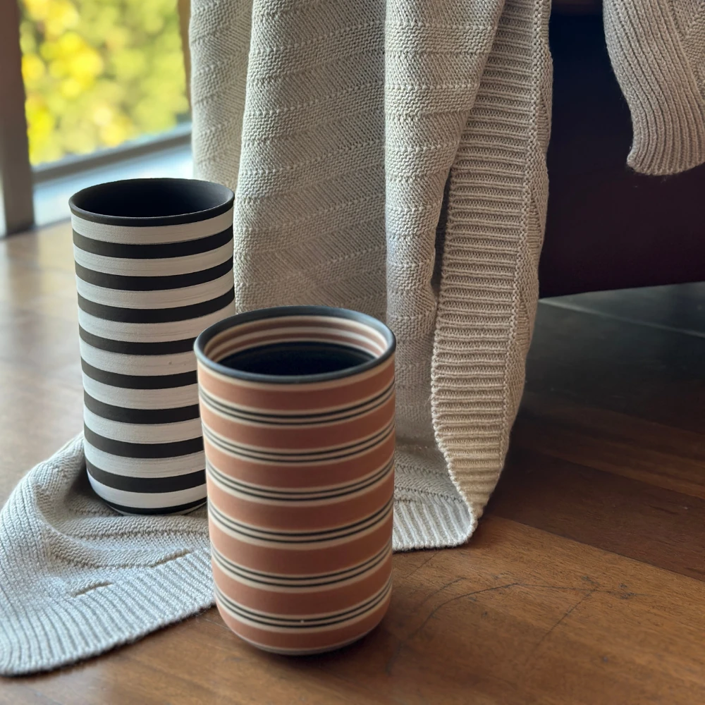 Çizgili Seramik Vazo Kiremit 