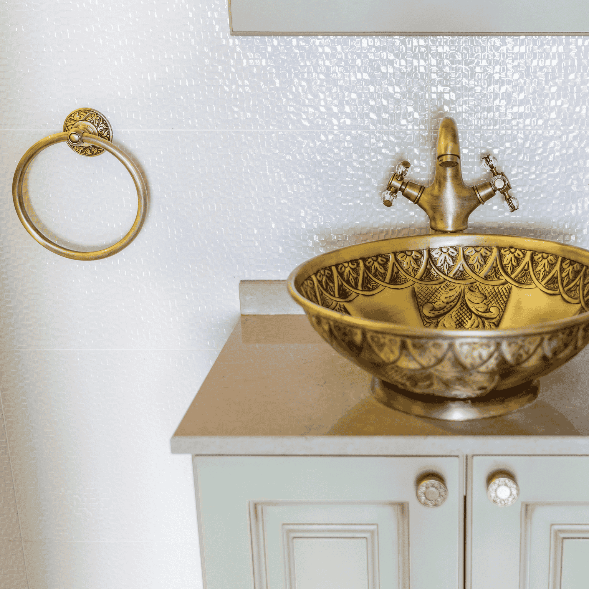 Blossom Towel Ring Brass Oxide