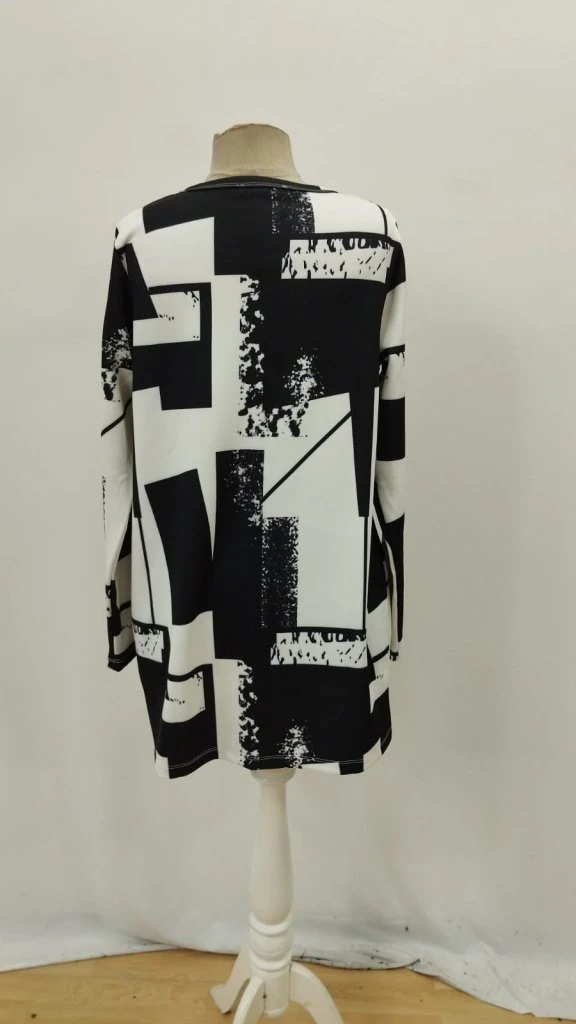 Kadın Uzun Kollu önü Açık Desenli Modal Kısa Ceket