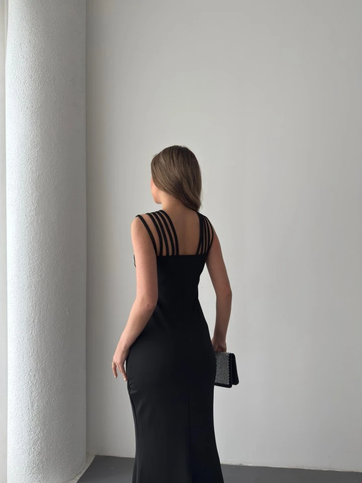 Kadın Omuz çoklu Askılı önü Taş Işlemeli Balık Kesim Janjan Krep Maxi Boy Elbise