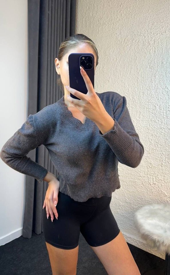 Kadın Uzun Kollu V Yaka Triko Kazak