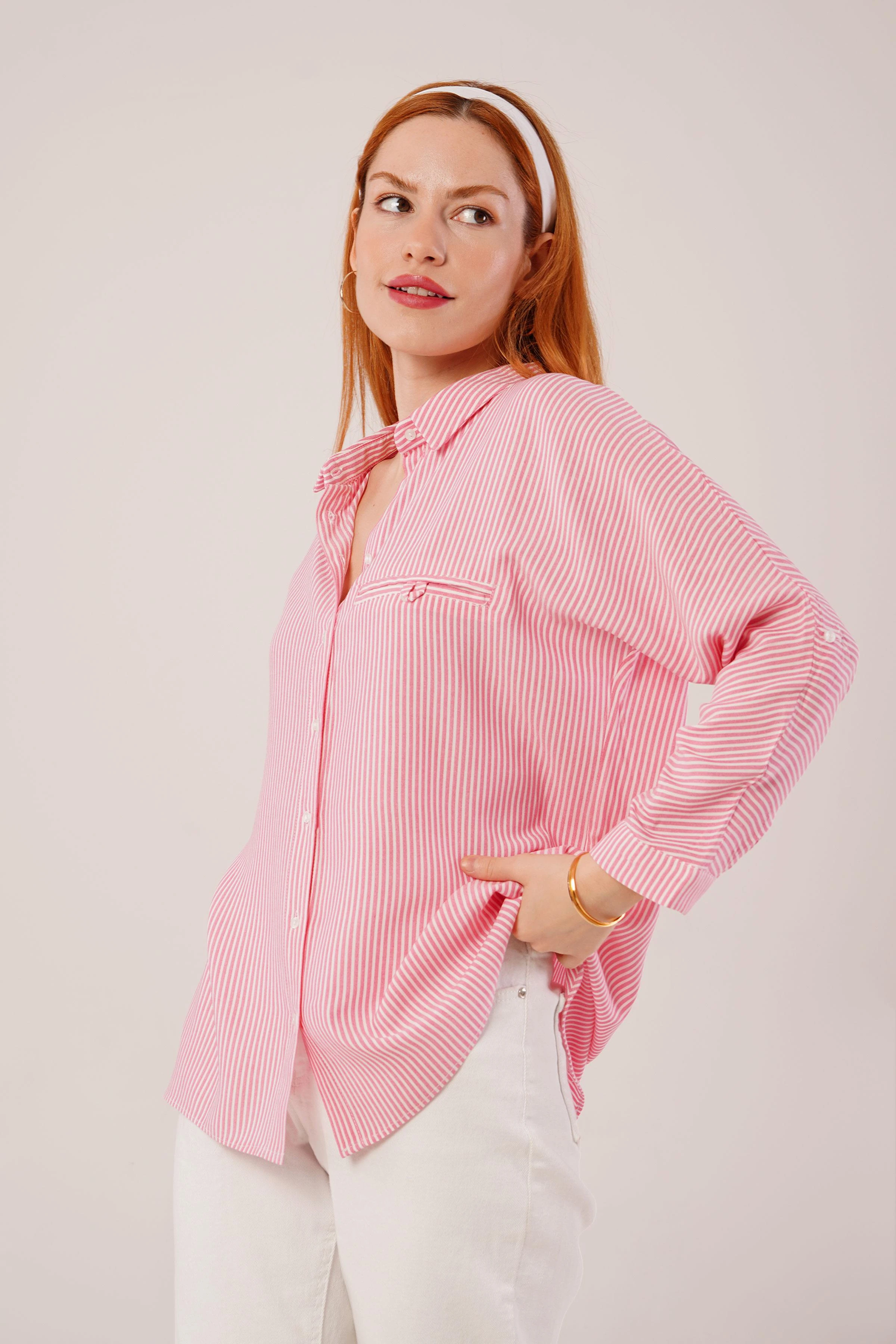 Cep Detay Çizgili Oversize Pembe Gömlek