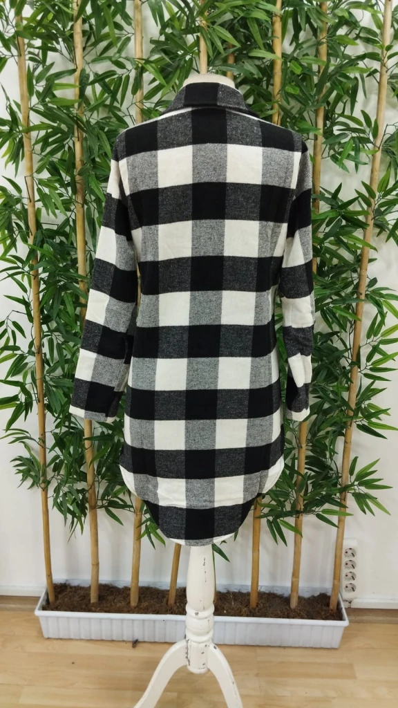 Kadın Uzun Kollu Ekoseli önden Düğmeli Dokuma Uzun Gömlek