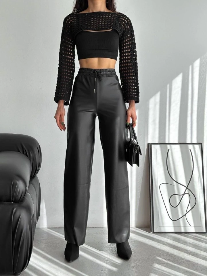 Yüksek Bel Geniş Paça Içi şardonlu Deri Pantolon.