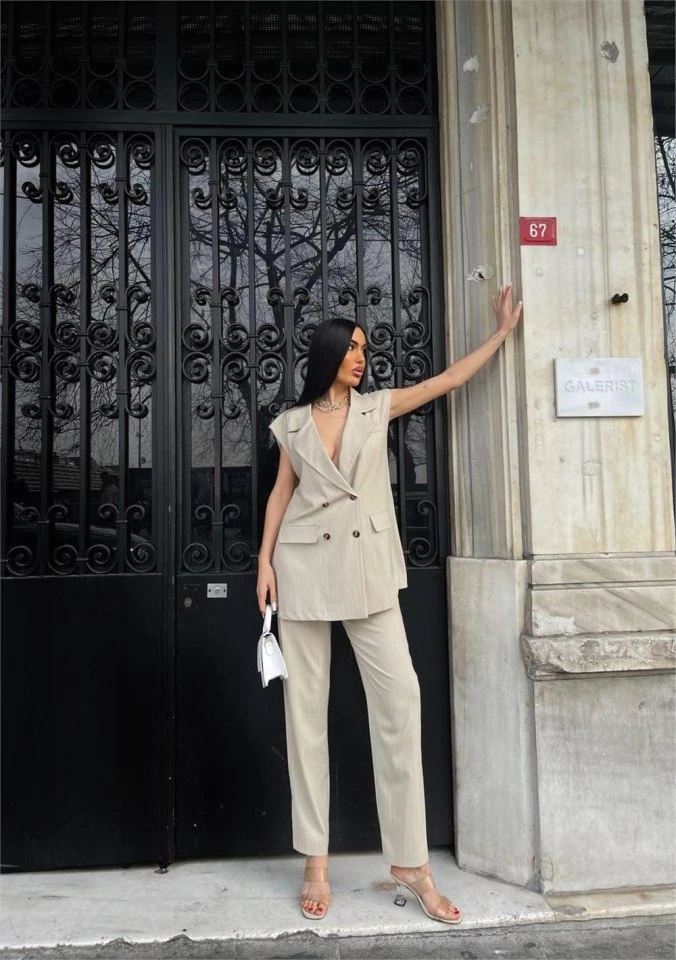 ÇİZGİLİ UZUN YELEK - PANTOLON TAKIM POLVİSCON - Bej