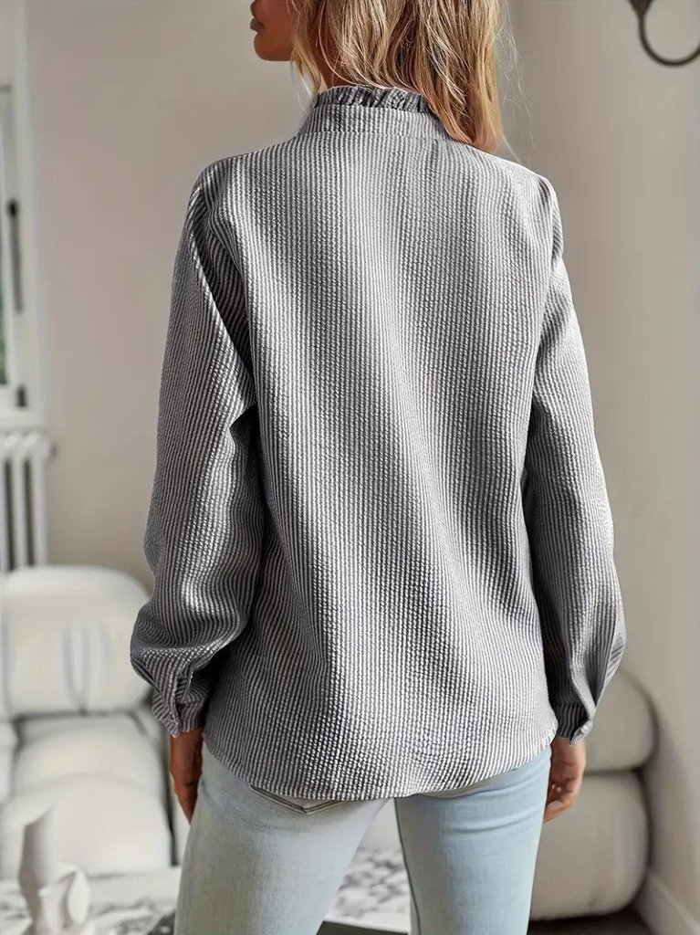 Kadın Uzun Kollu Fırfır Yakalı önden Düğmeli çizgili Burgu Gömlek
