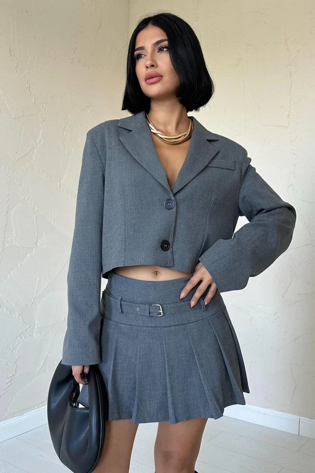 Gri Bomber Ceket Ve Pileli Etek Takım