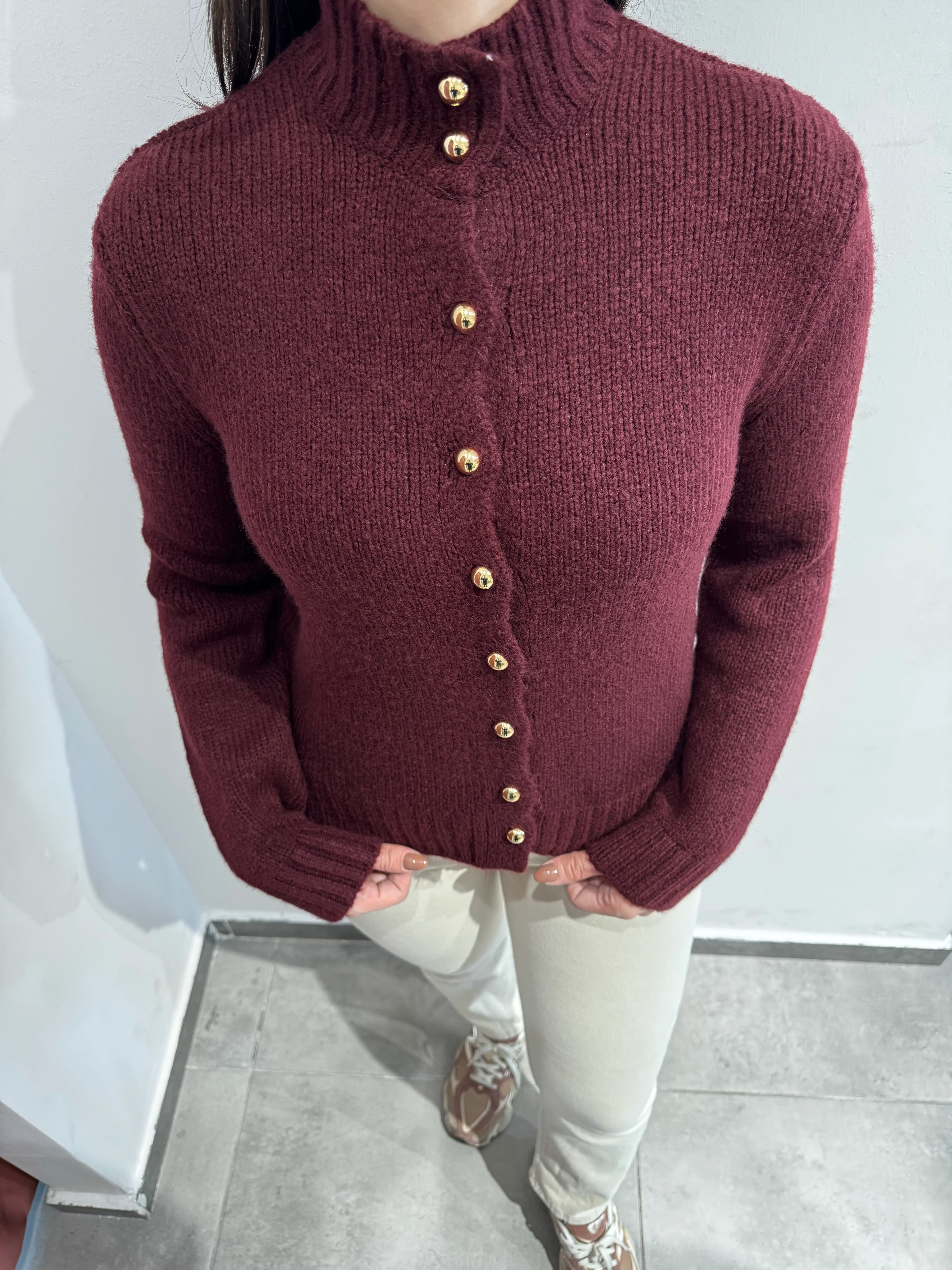 Gold Düğmeli Hırka