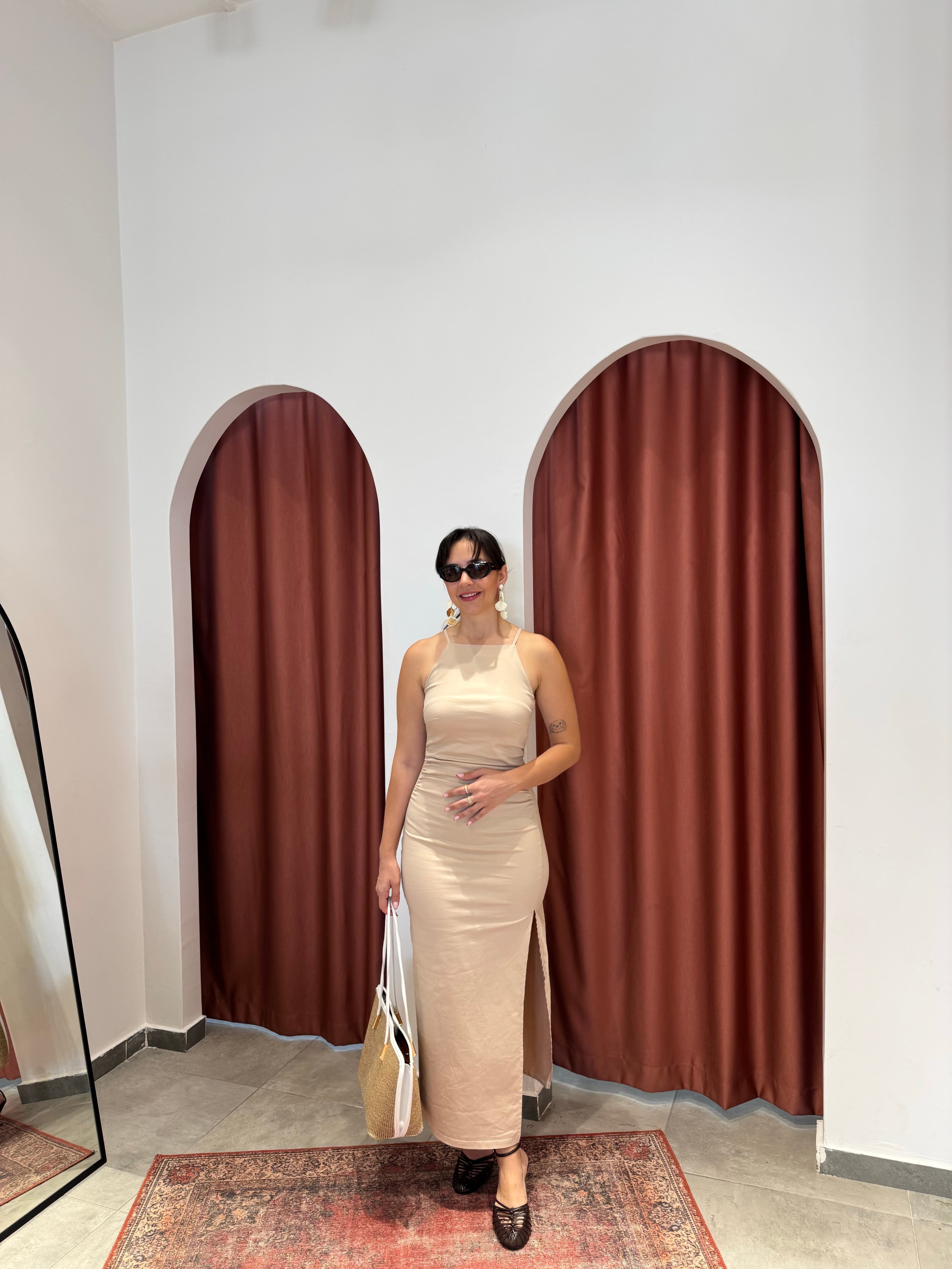 Halter Yaka Bej Midi Elbise image