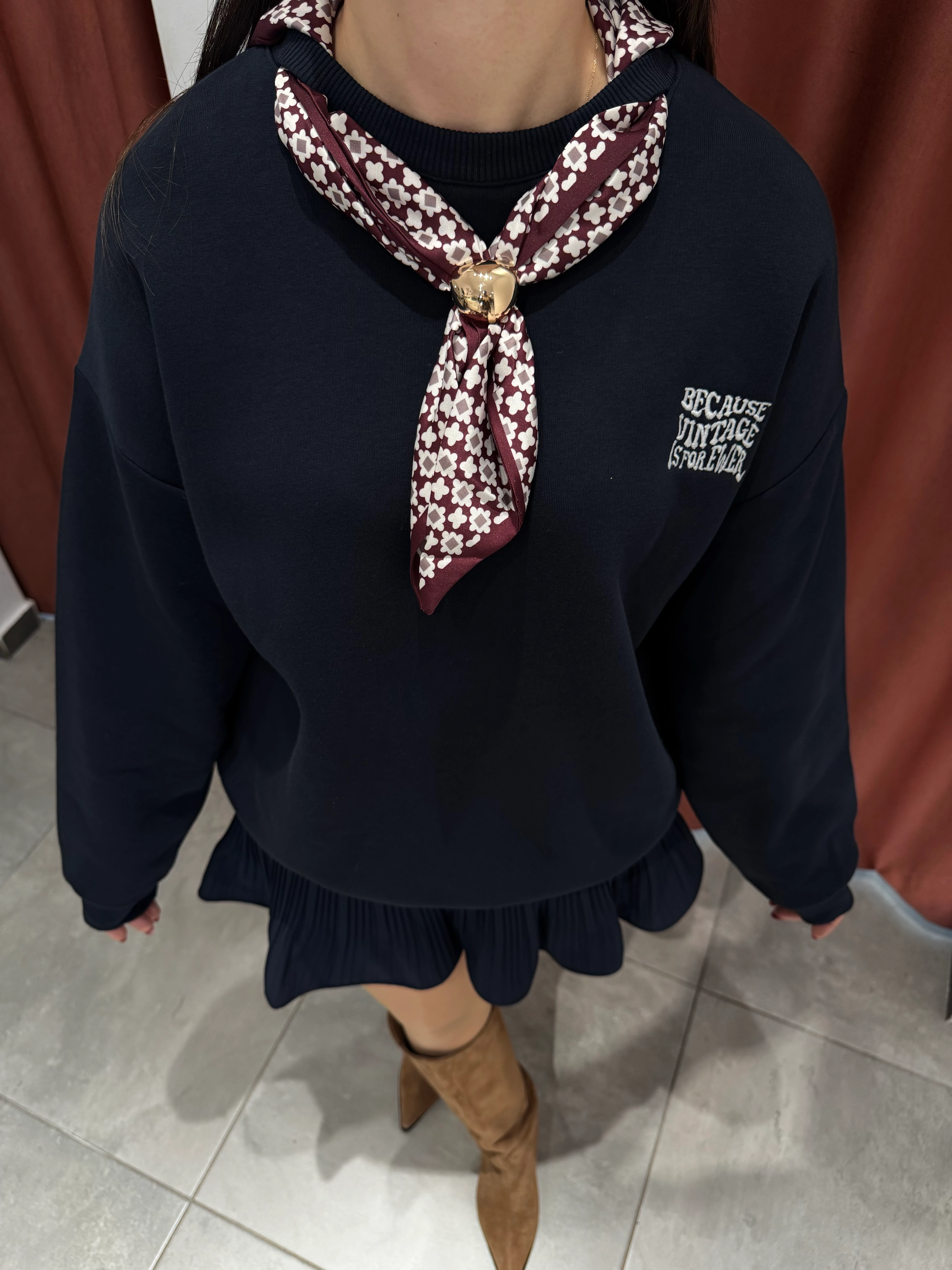 Lacivert Pileli Etek