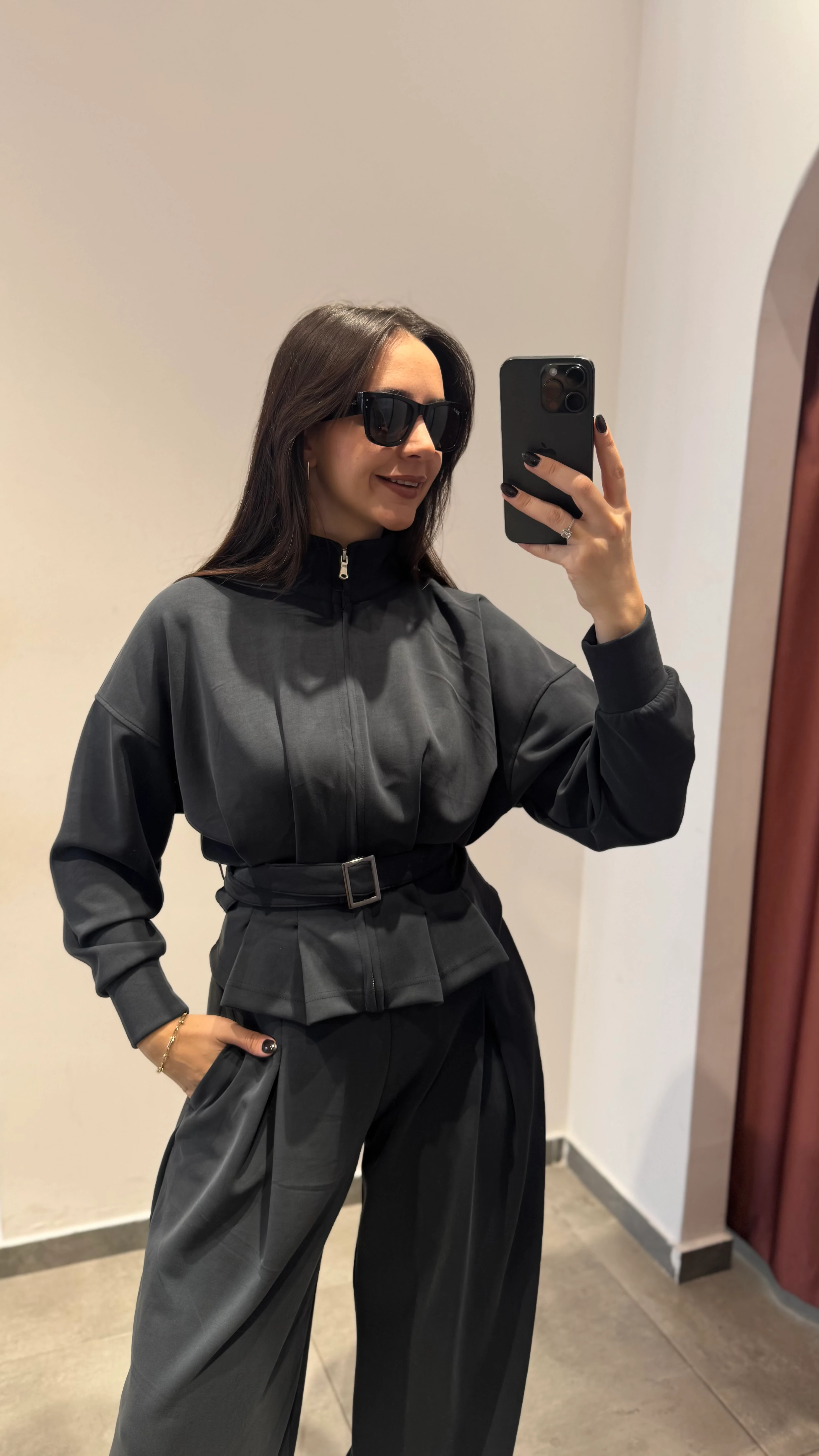 Pileli Kemerli Takım Antrasit