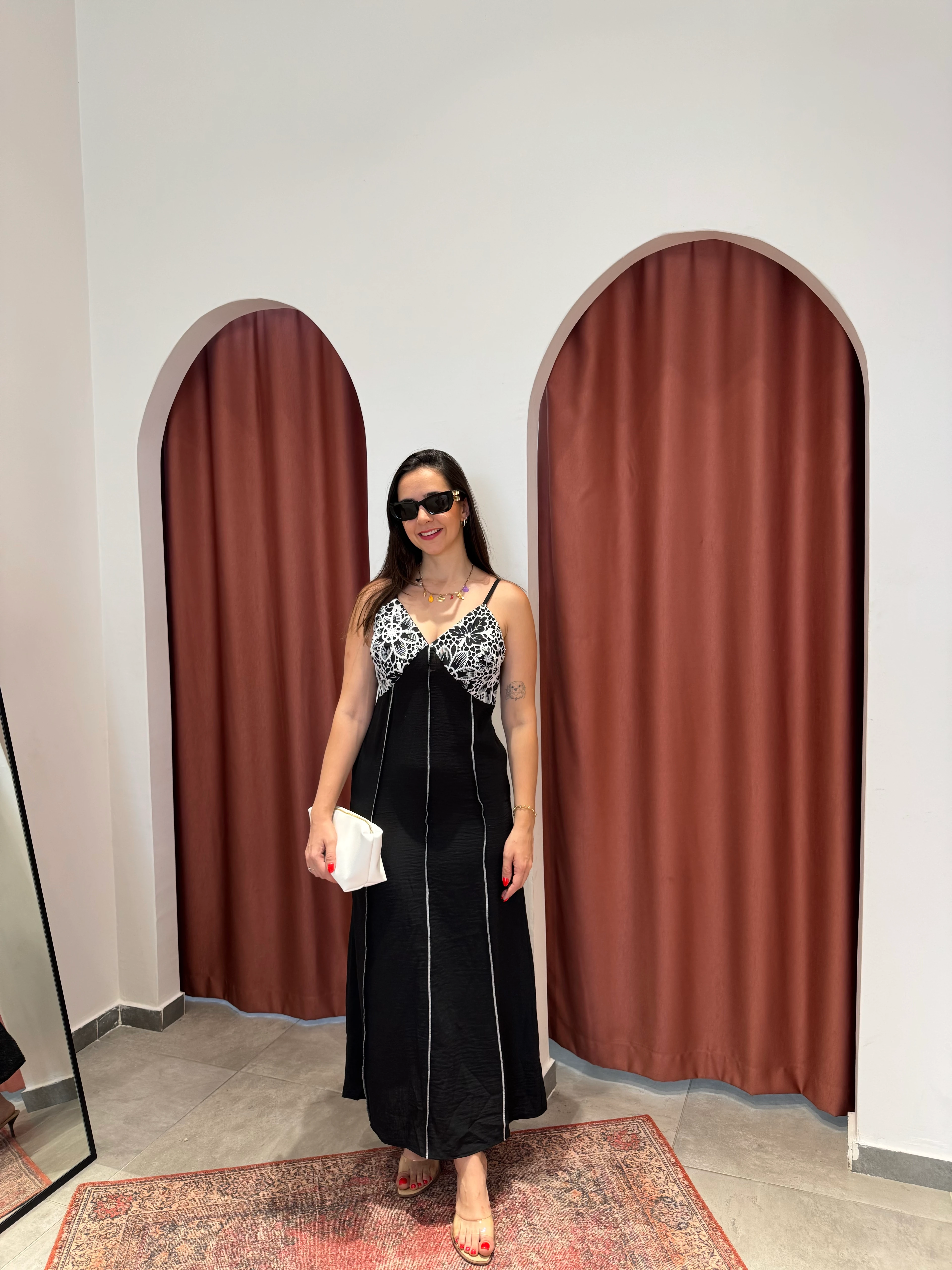 Çiçek Detaylı Çizgili Siyah Elbise