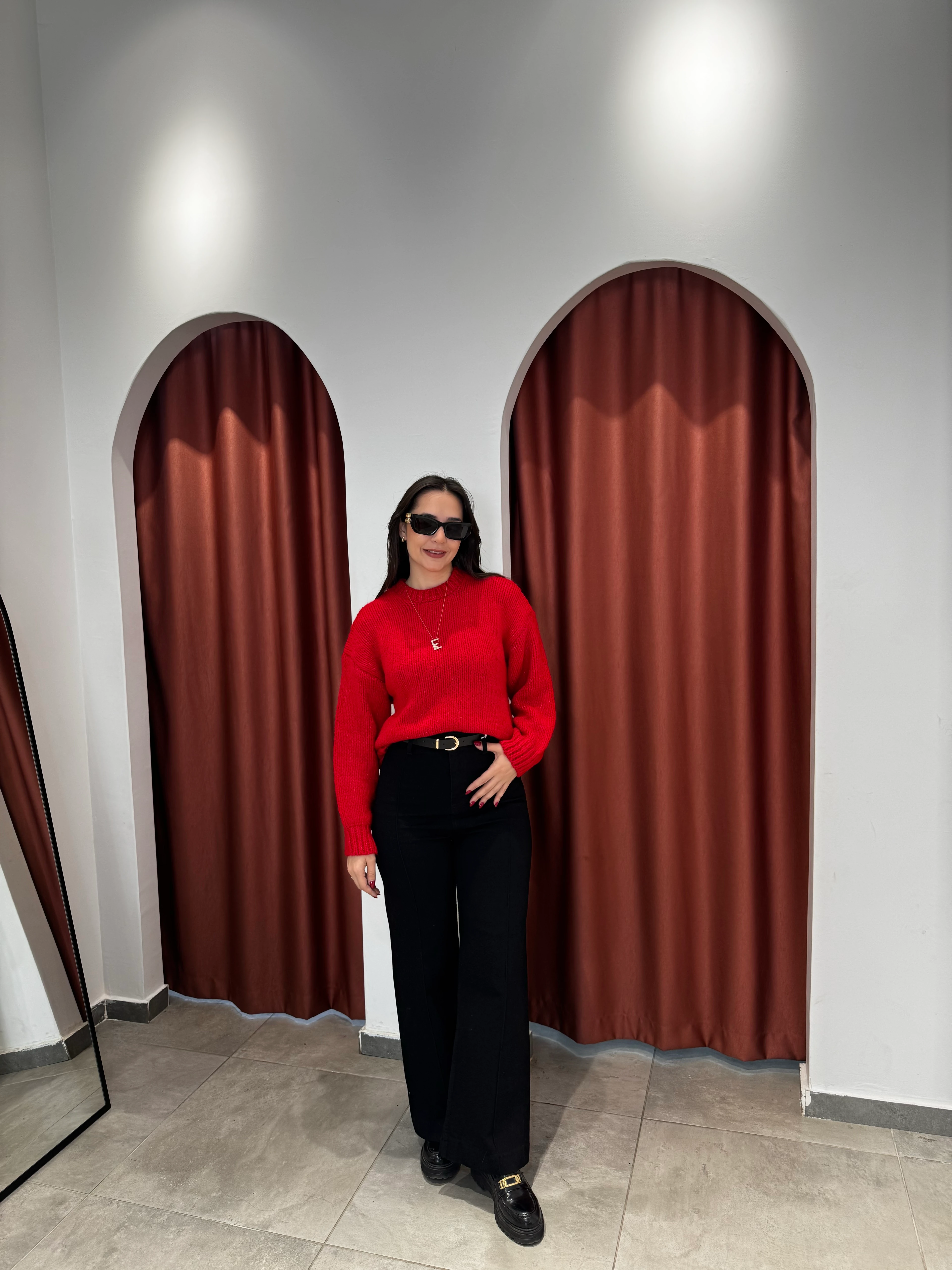 Kırmızı Uzun Kollu Kazak image