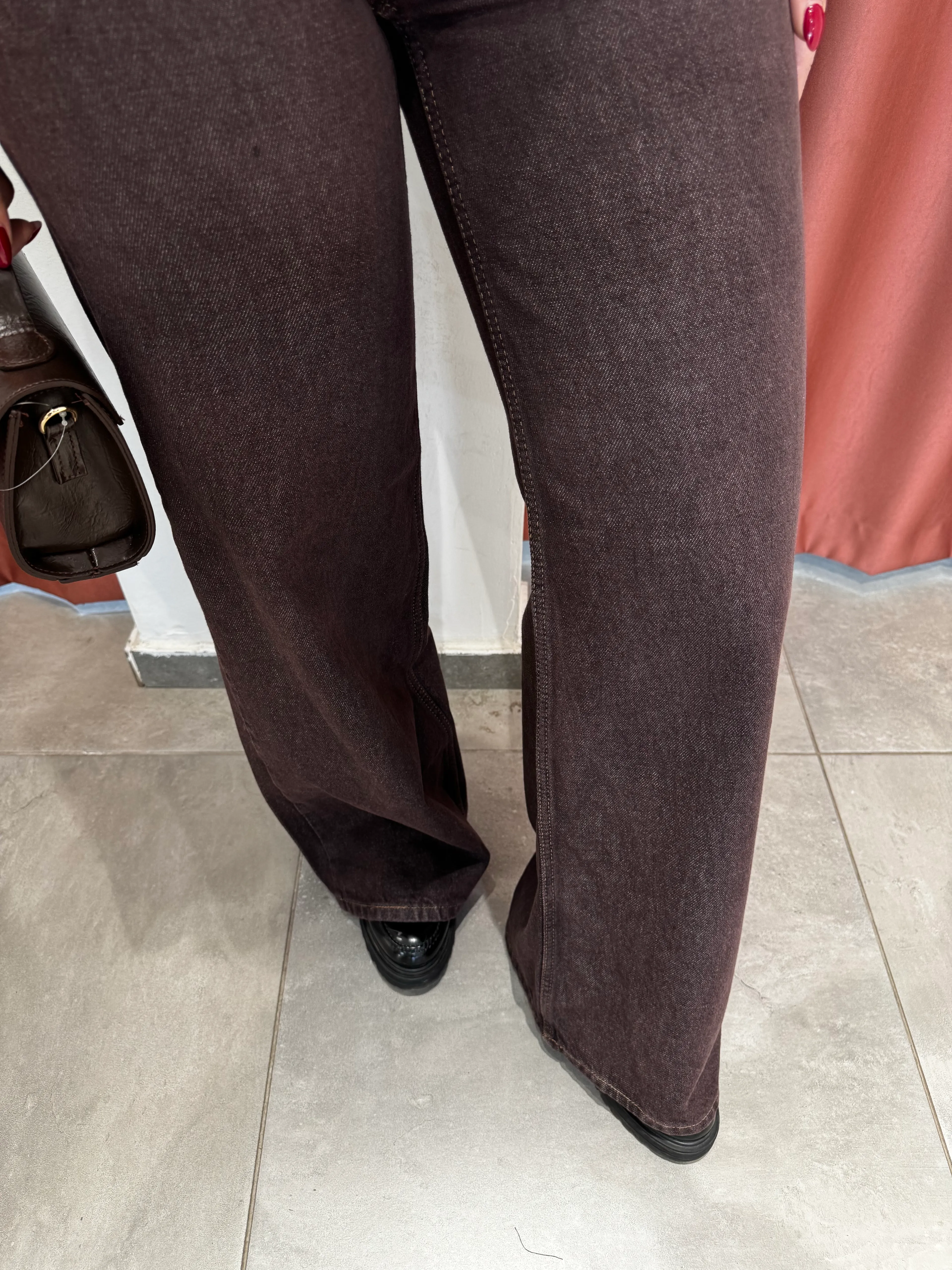 Geniş Kalıp Kahve Jean