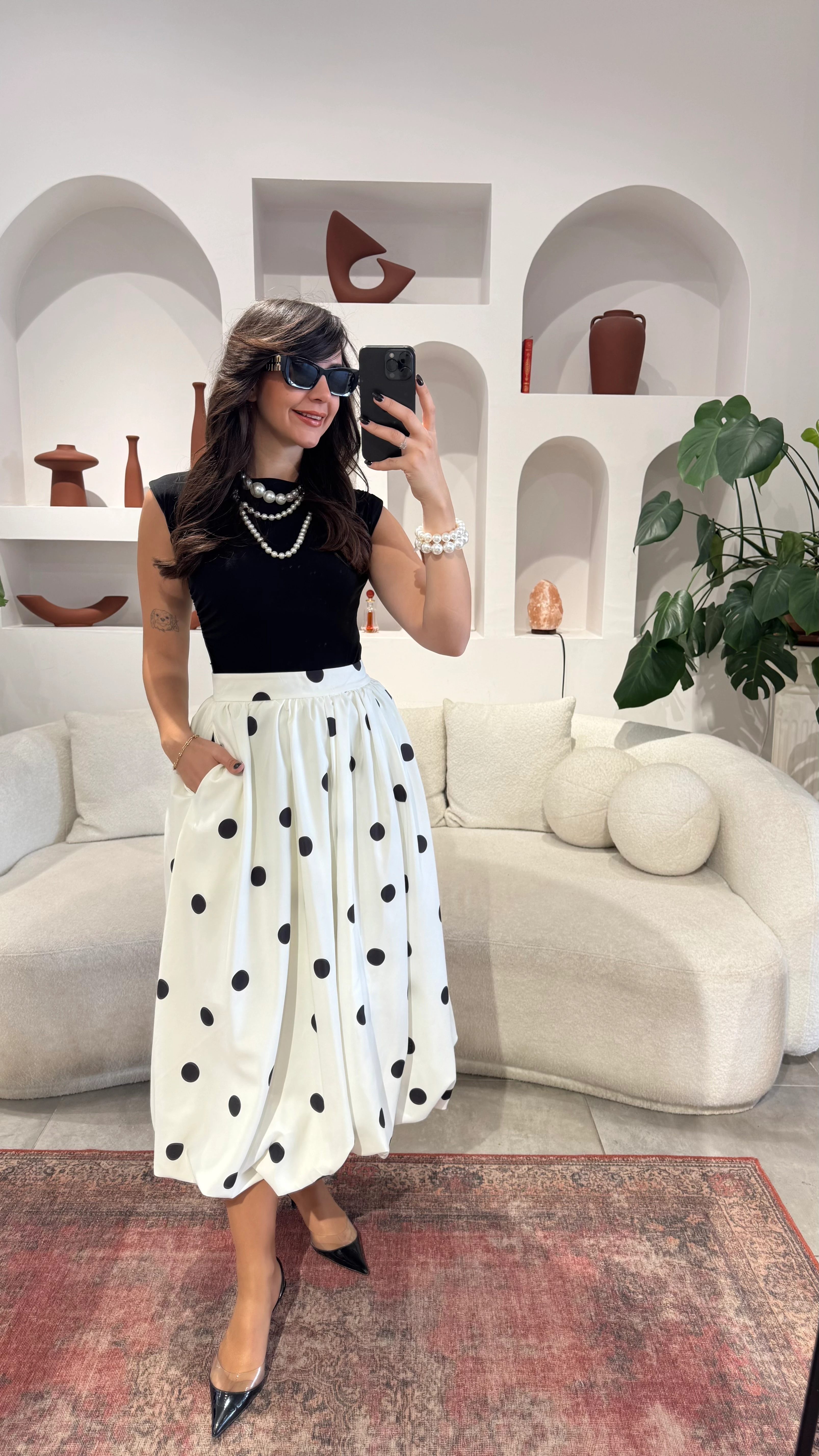 Beyaz Puantiyeli Etek