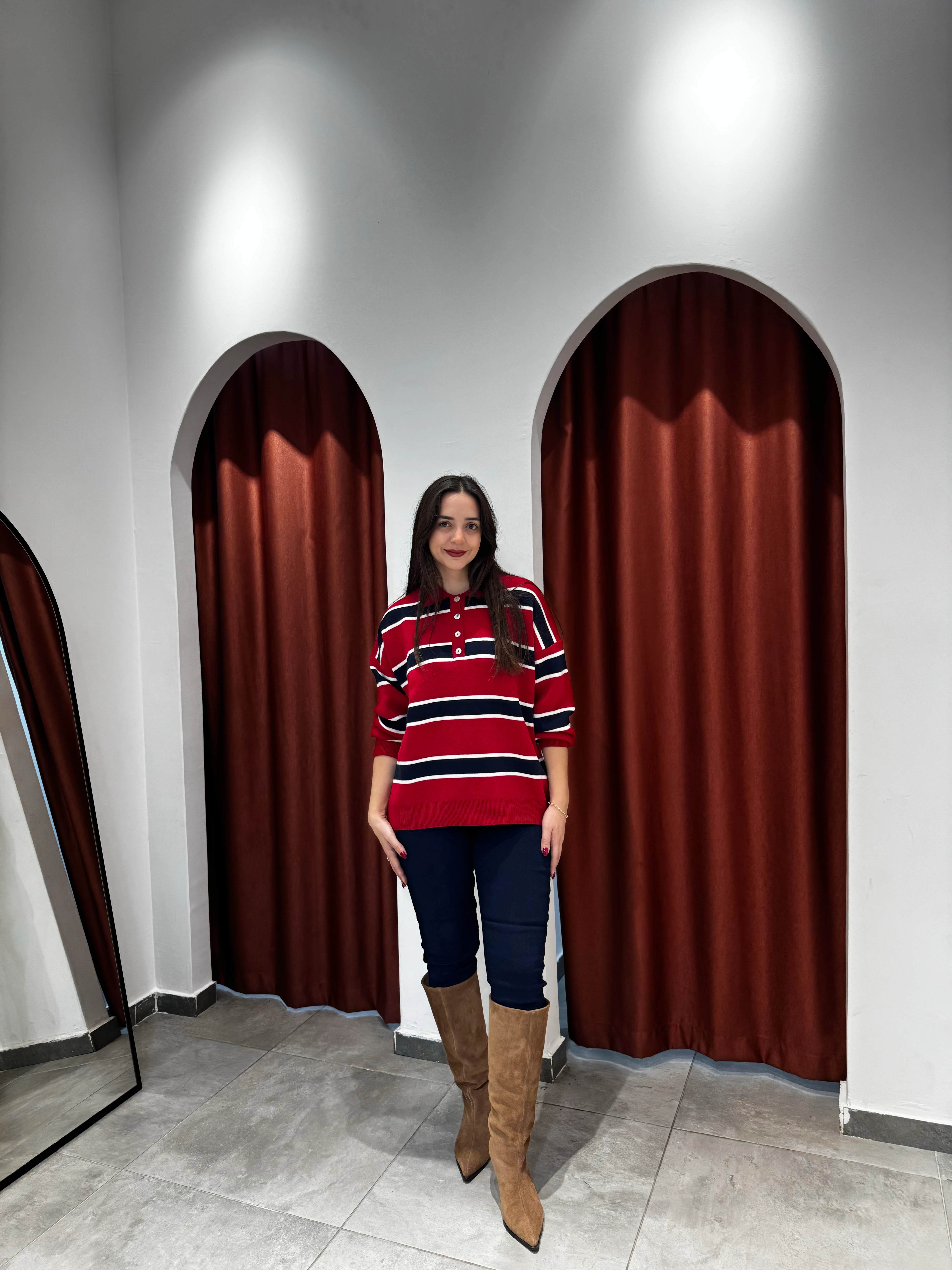 Kırmızı Lacivert Çizgili Kazak main variant image