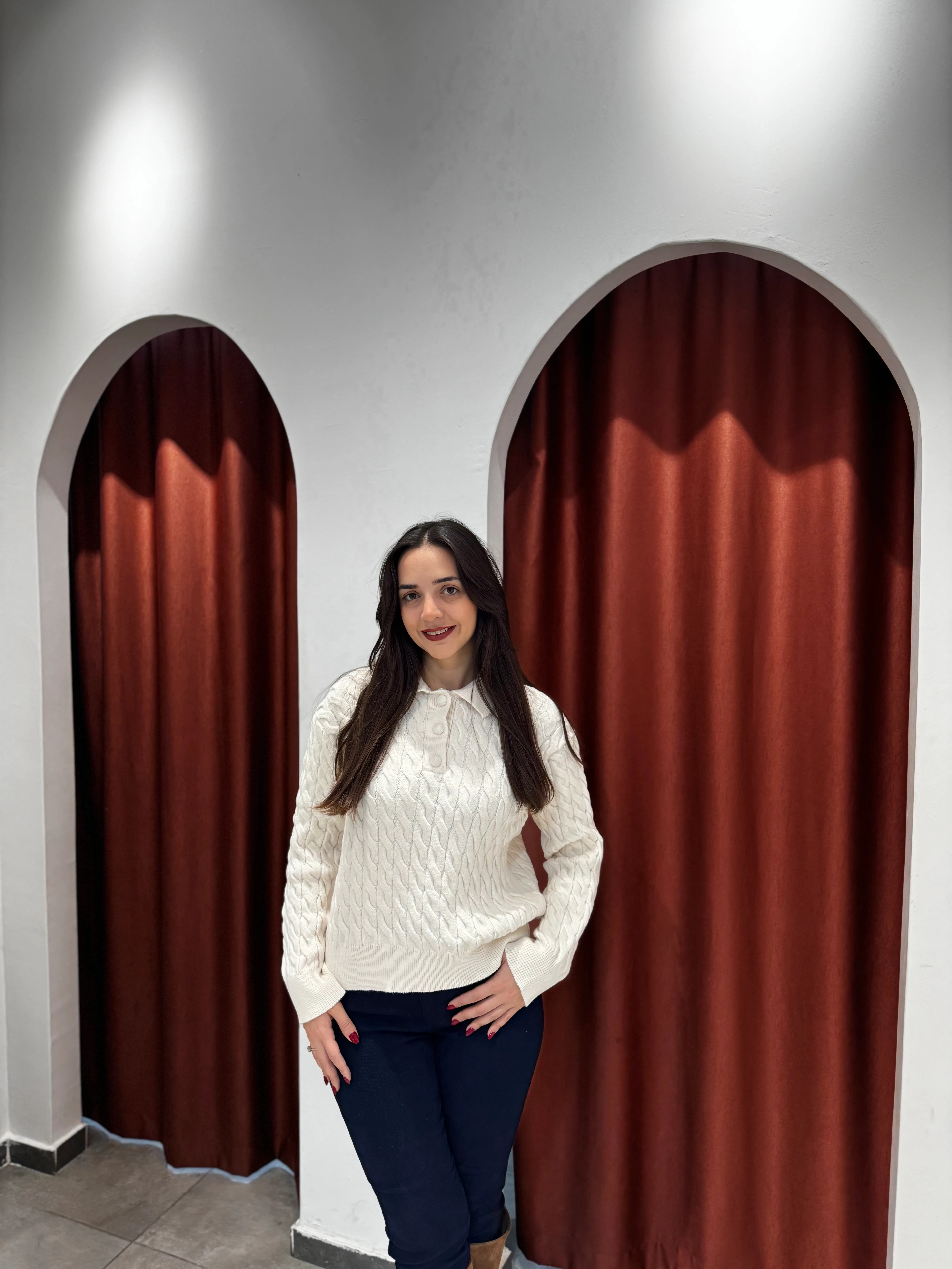 Saç Örgülü Düğmeli Krem Kazak