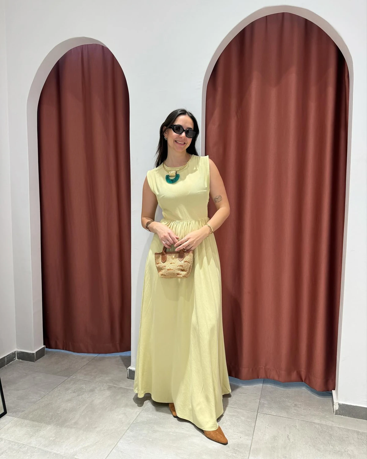 Elbise Bel Dekolteli Keten