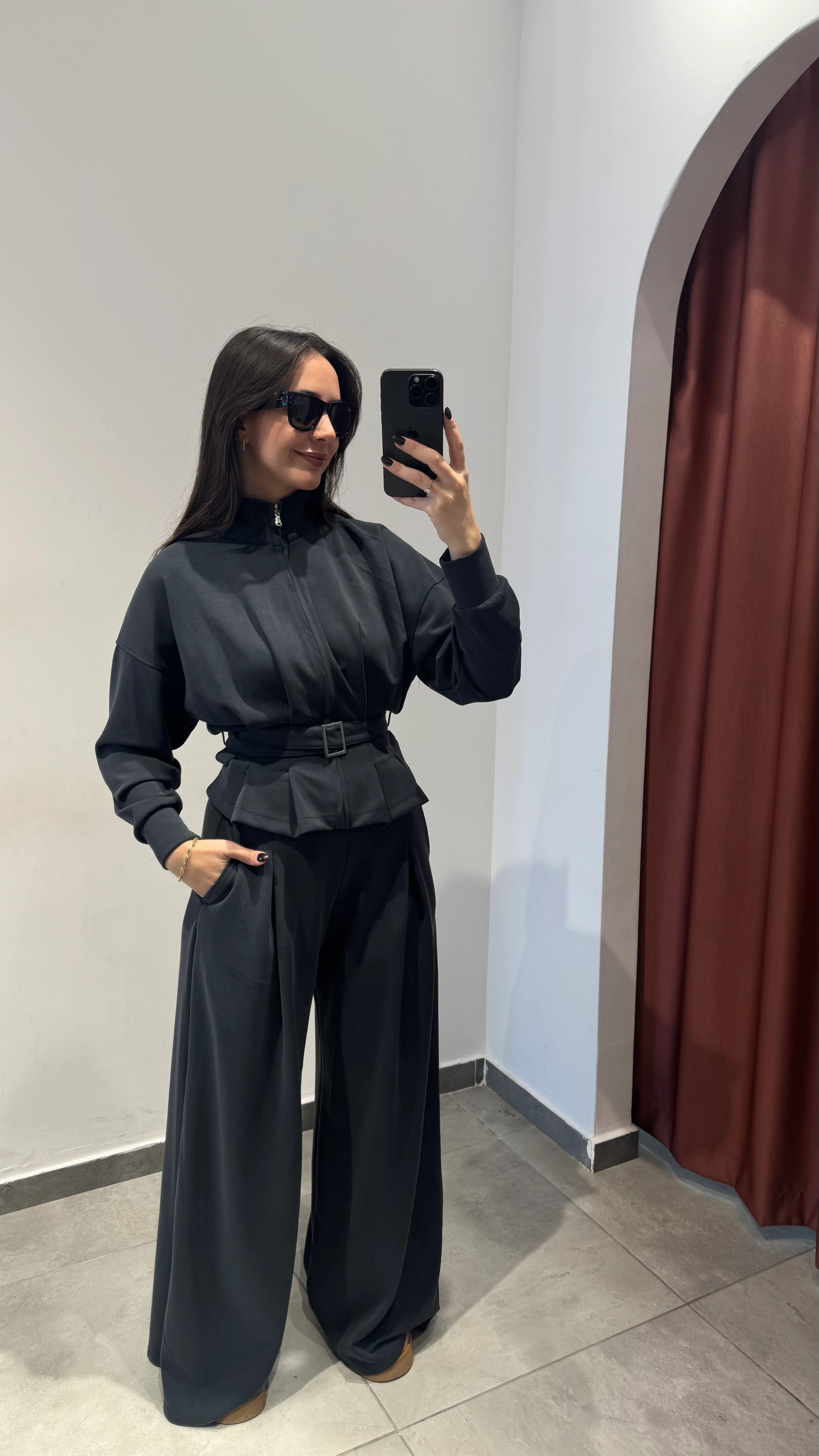 Pileli Kemerli Takım Antrasit