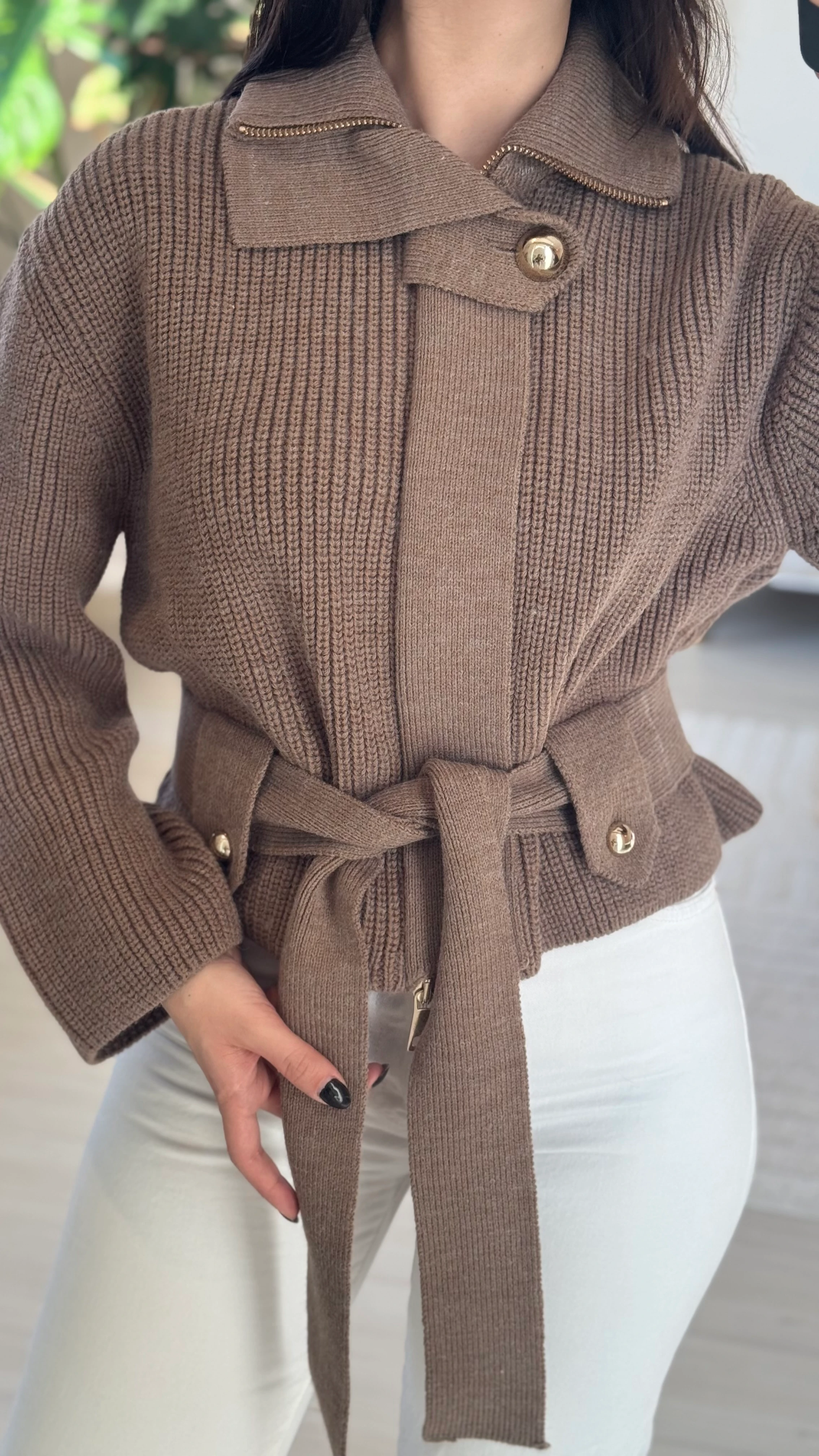 Fermuarlı Kemerli Düğmeli Yünlü Vizon Hırka