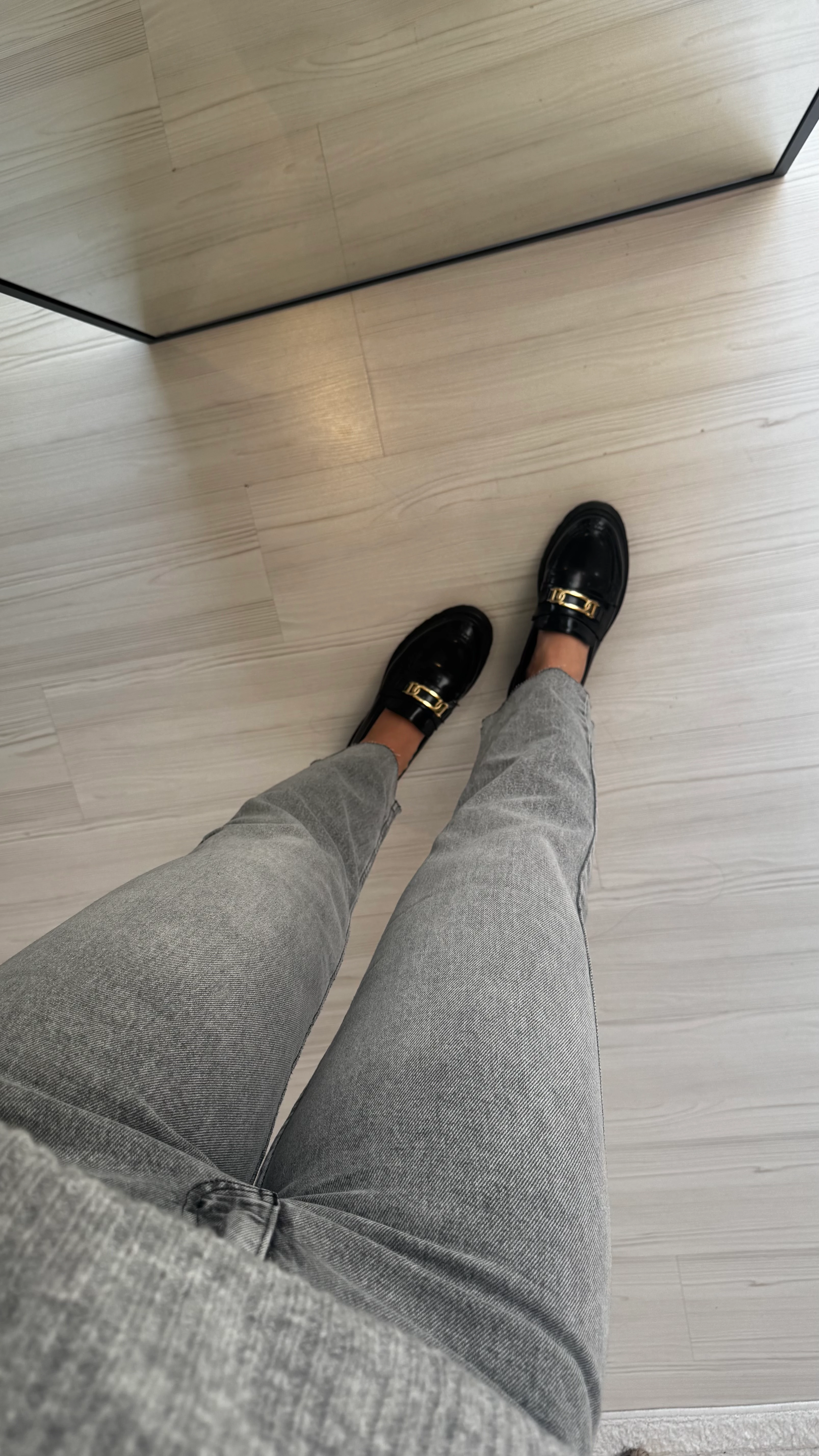 Gri Boyfit Kesik Paça Jean