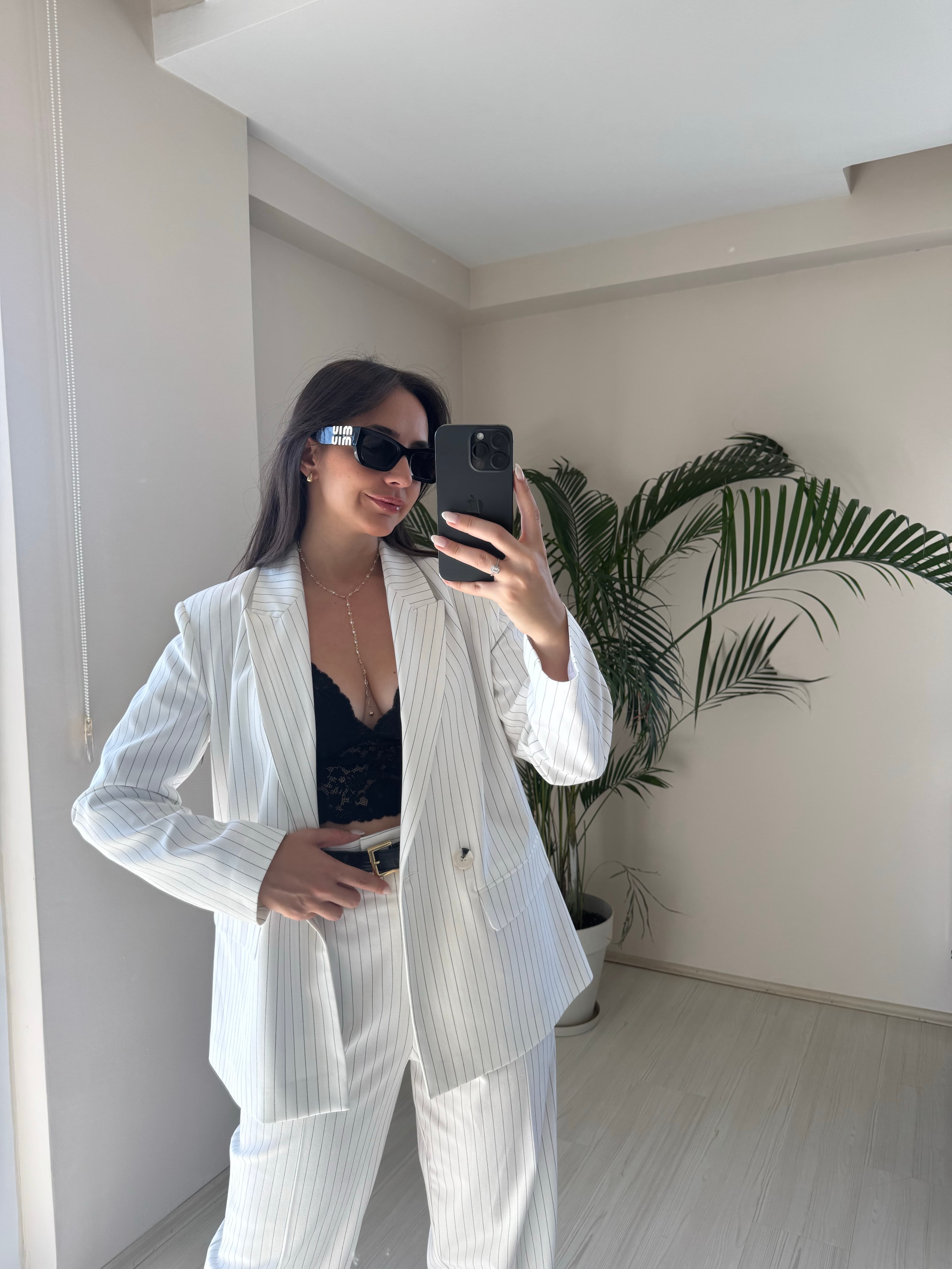 Beyaz Çizgili Blazer